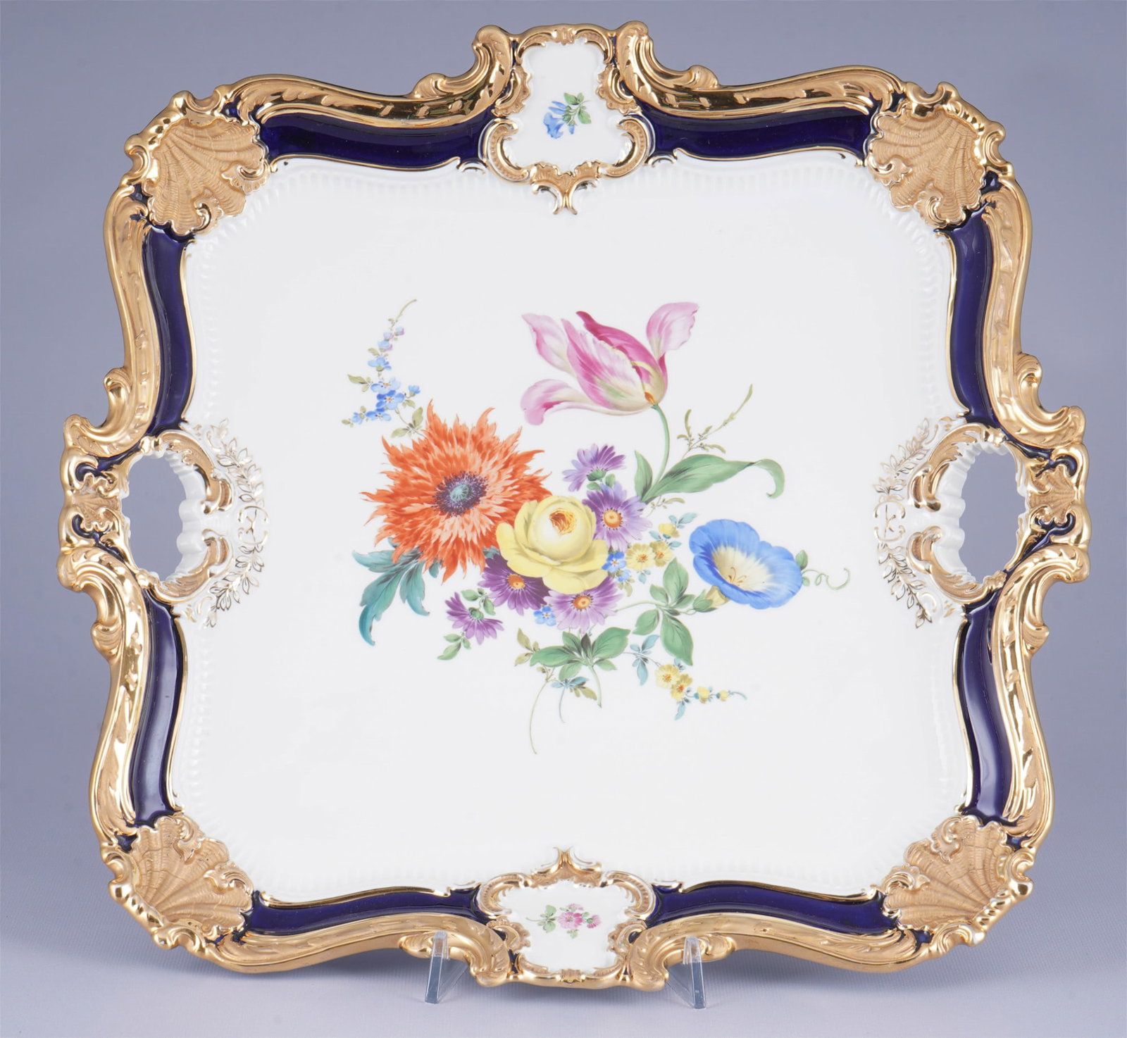 Meissen splendid tray with Flower Bouquet royal blue, (1 of 4)