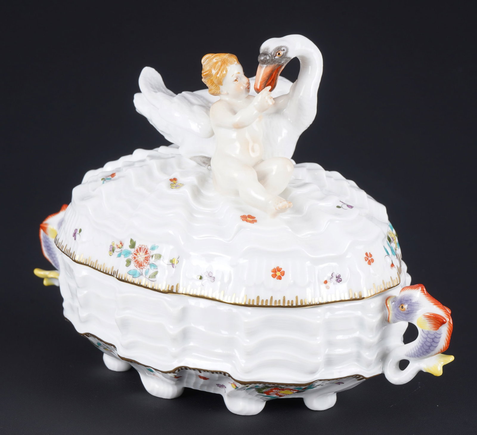 Meissen Swan Indian Flower Branches lidded box 1st choice, (1 of 7)