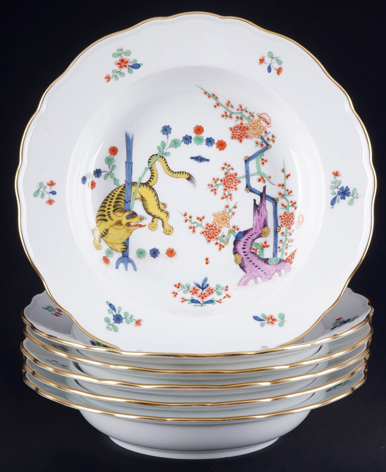 Meissen Old Rich Yellow Lion 6 soup plates 1st choice, (1 of 3)
