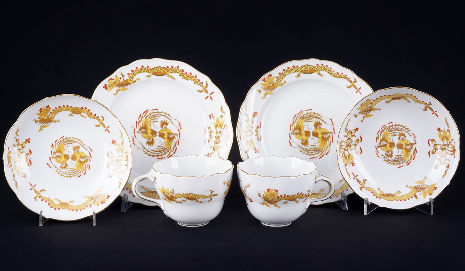 Meissen Court Dragon Rich Yellow 2 coffee place settings 1st choice, (1 of 6)