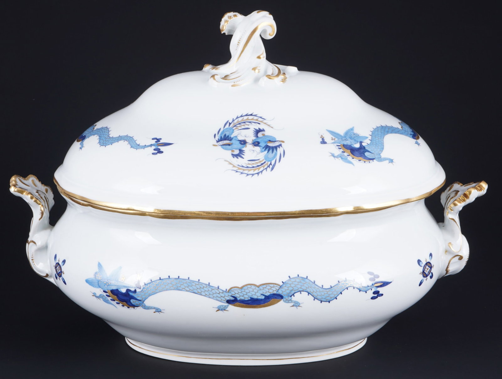 Meissen Court Dragon Rich Light Blue lidded tureen 1st choice, (1 of 6)