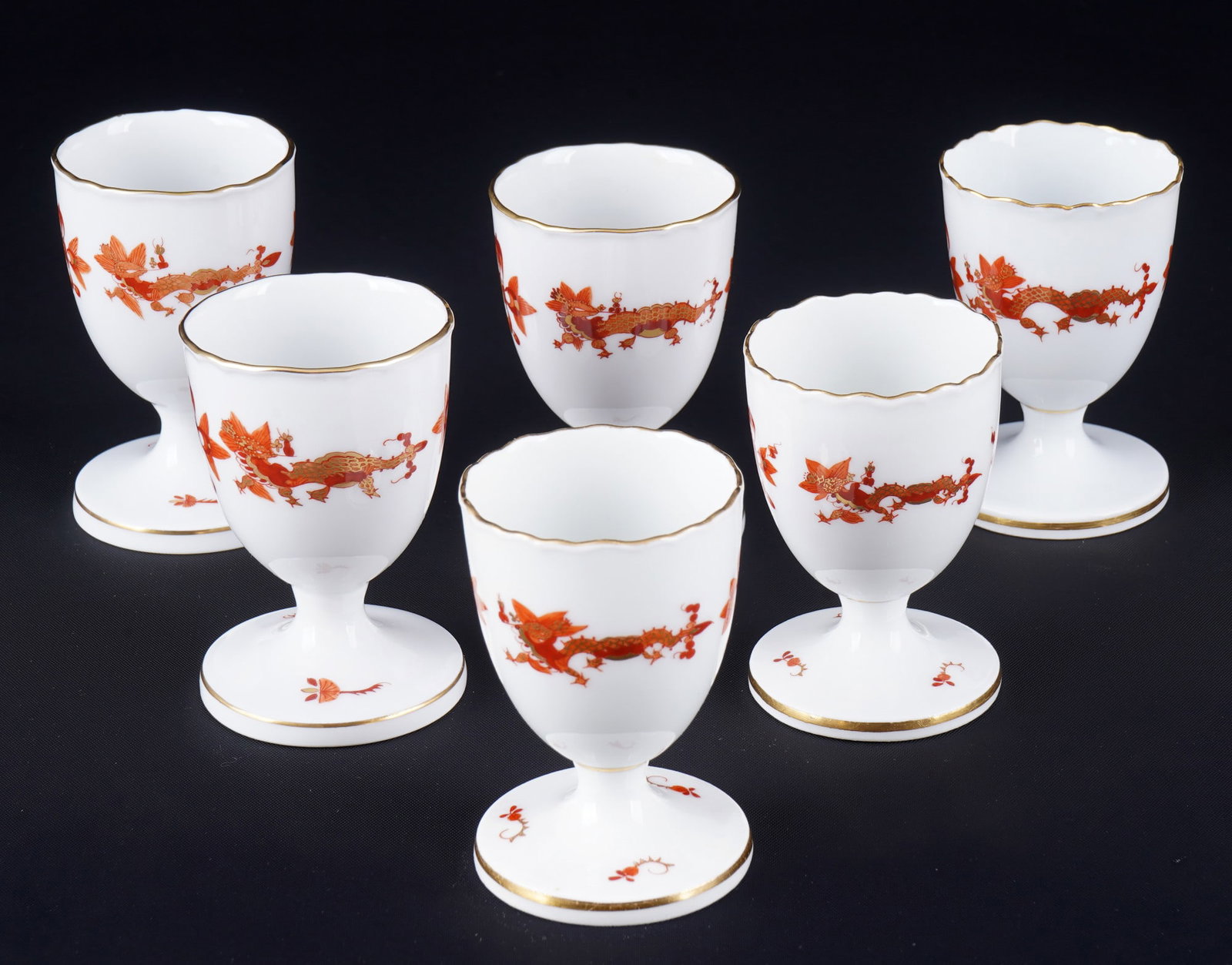 Meissen Court Dragon Rich Red 6 egg cups 1st choice,: porcelain, blue sword mark 1st choice, decor Red Court Dragon Rich, 6x H 7 cm x D 4.5 cm