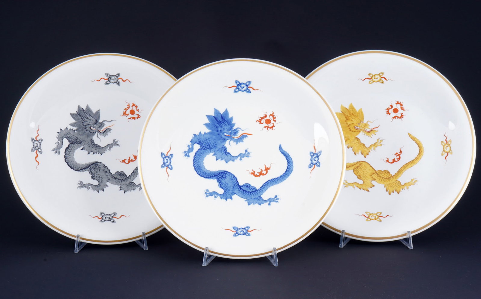 Meissen Ming Dragon 3 large wall plates 1st choice, (1 of 5)