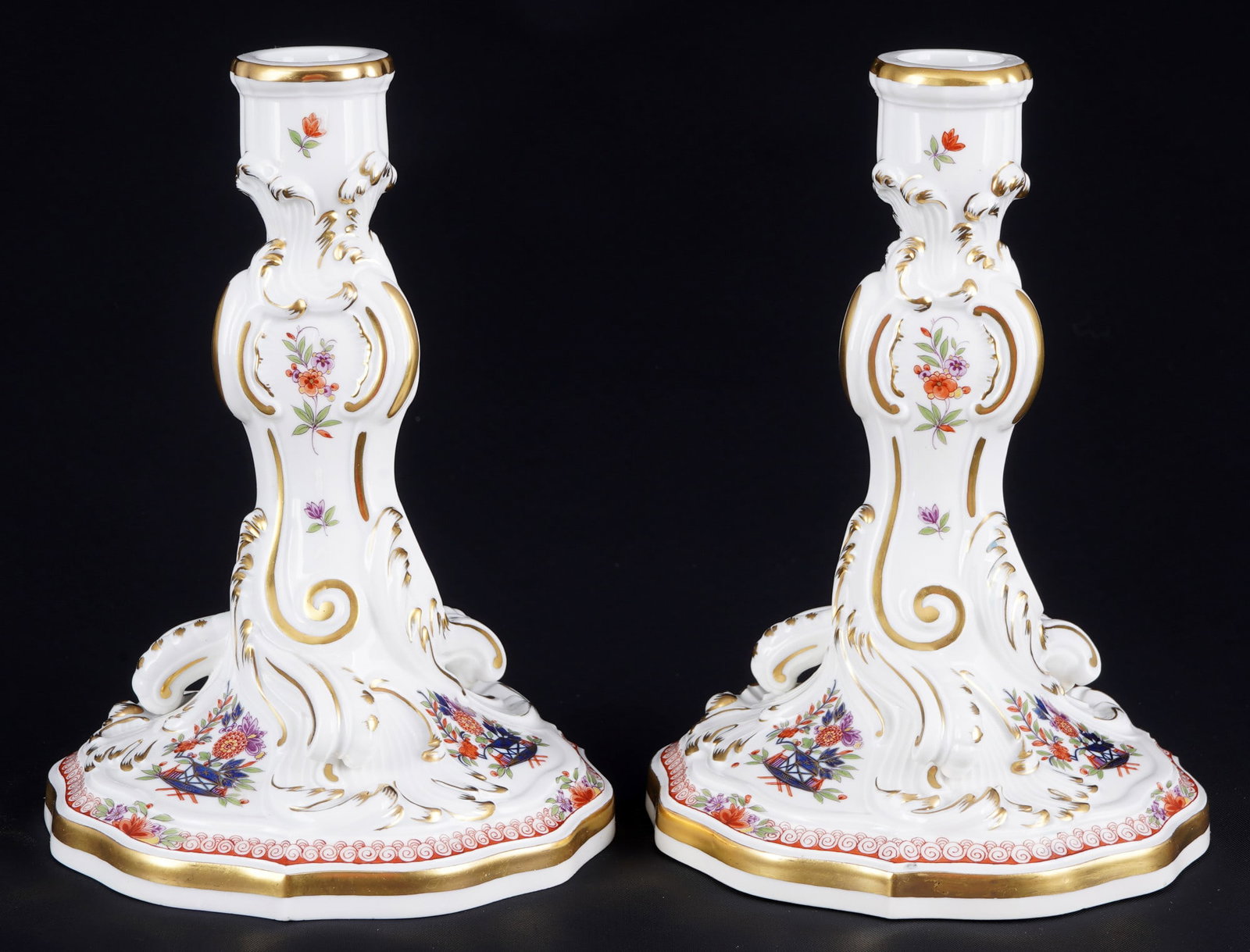 Meissen Rocaille Small Table Pattern pair of candlesticks, (1 of 6)