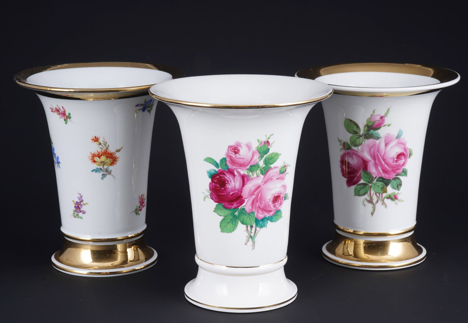 Meissen Flowers 3 large funnel vases 1st choice, (1 of 9)
