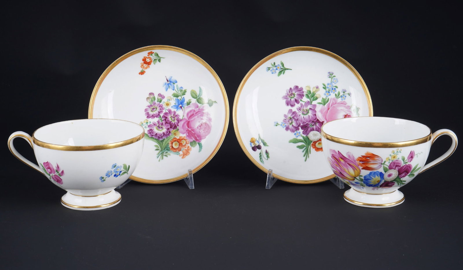 Meissen Flower Bouquets 2 large coffee cups (1 of 5)