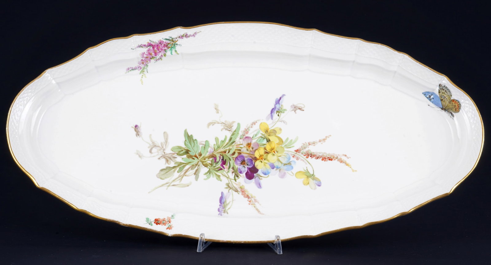 Meissen Flower Bouquet large fish platter 1st choice,: porcelain, blue sword mark 1st choice, decor Flower Bouquet, W 54.5 cm x D 26.5 cm, slight gold abrasion