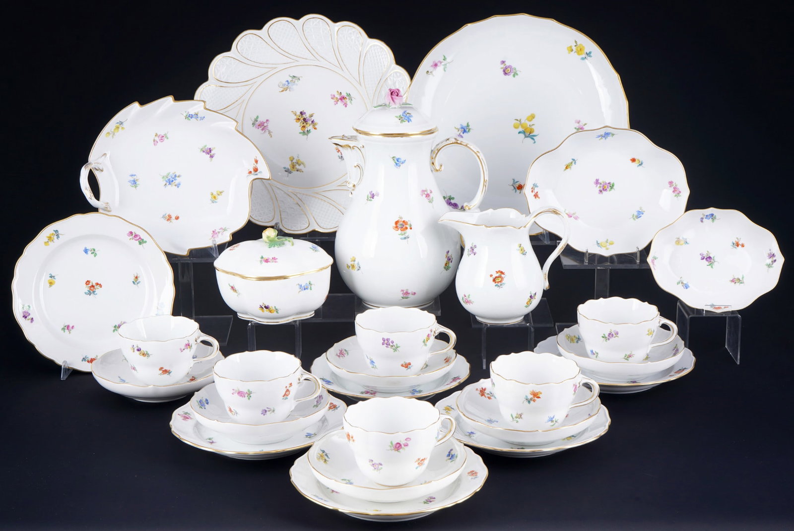 Meissen Strwen Flowers coffee service for 6 persons, (1 of 11)