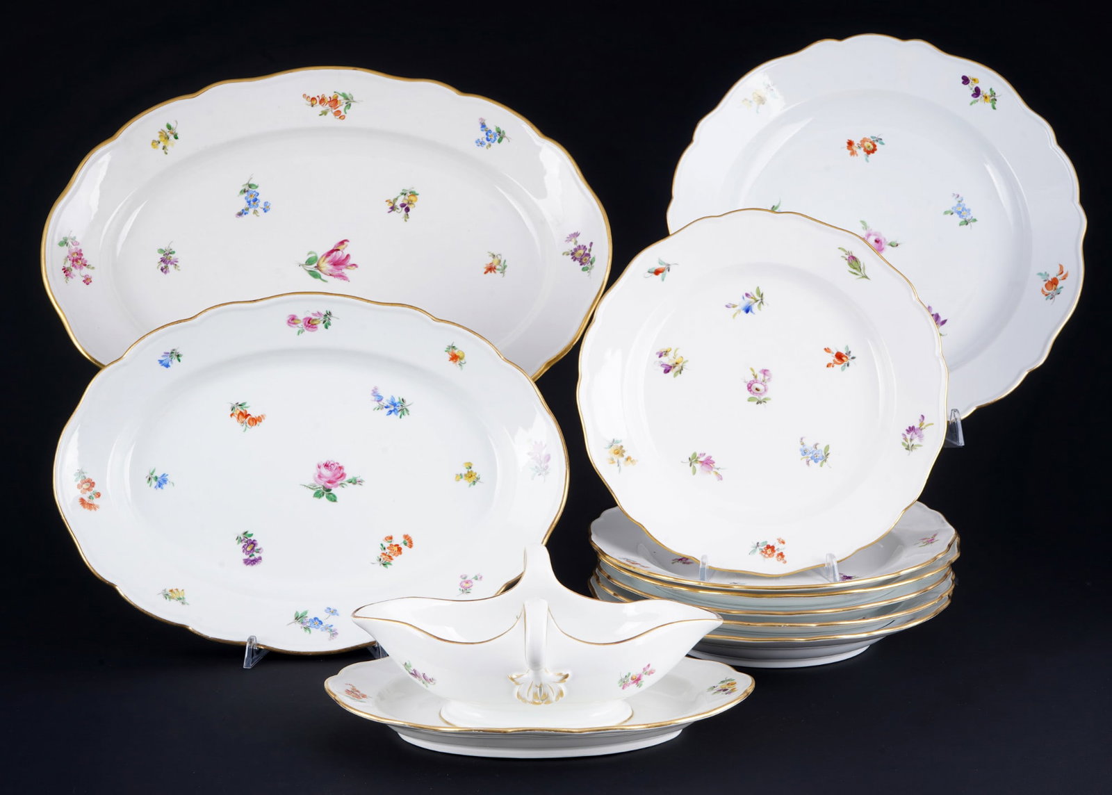 Meissen Strewn Flowers dinner service for 6 persons 1st choice, (1 of 8)