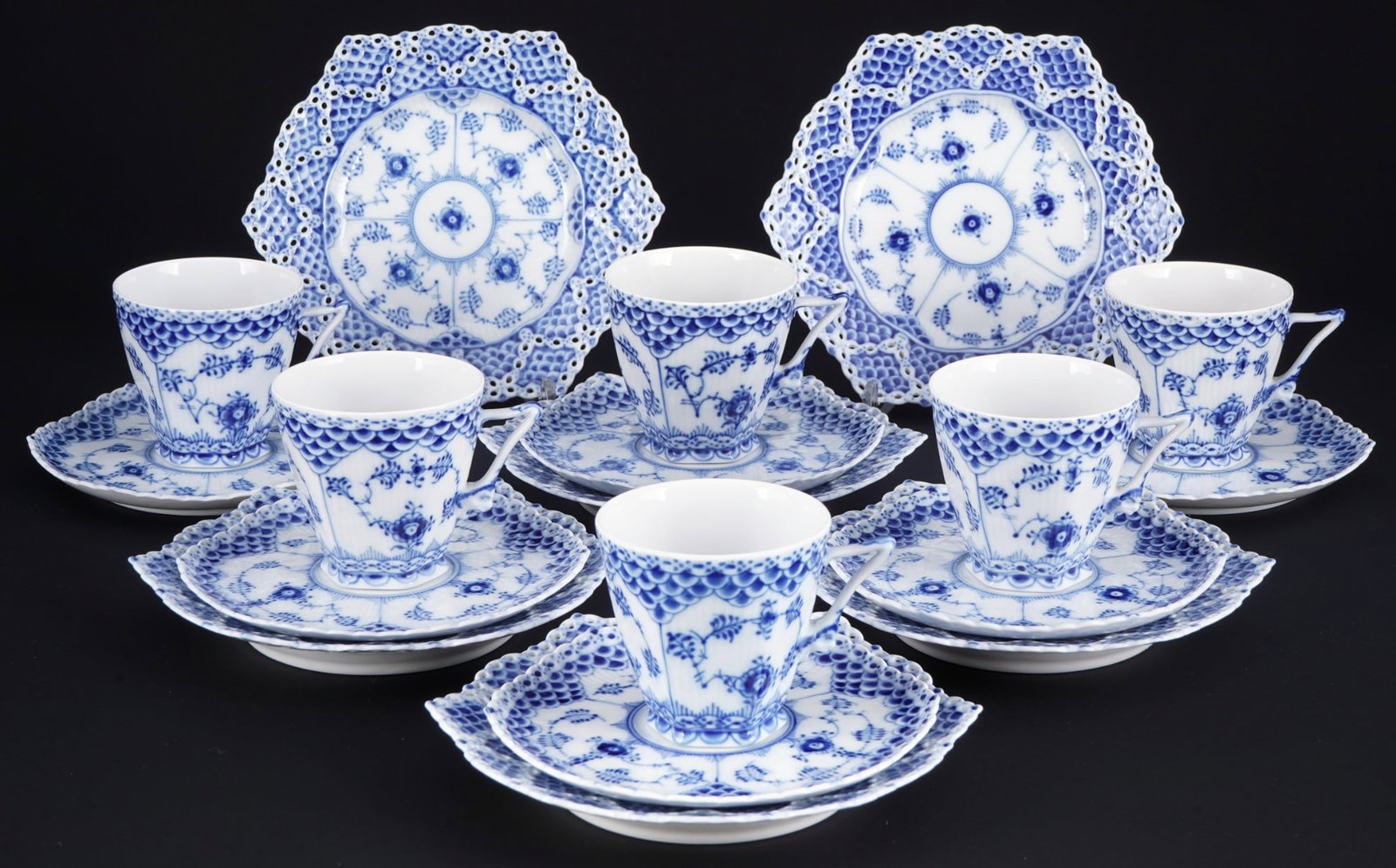 Royal Copenhagen Musselmalet Full Lace 6 coffee place settings 1036/1144, (1 of 4)