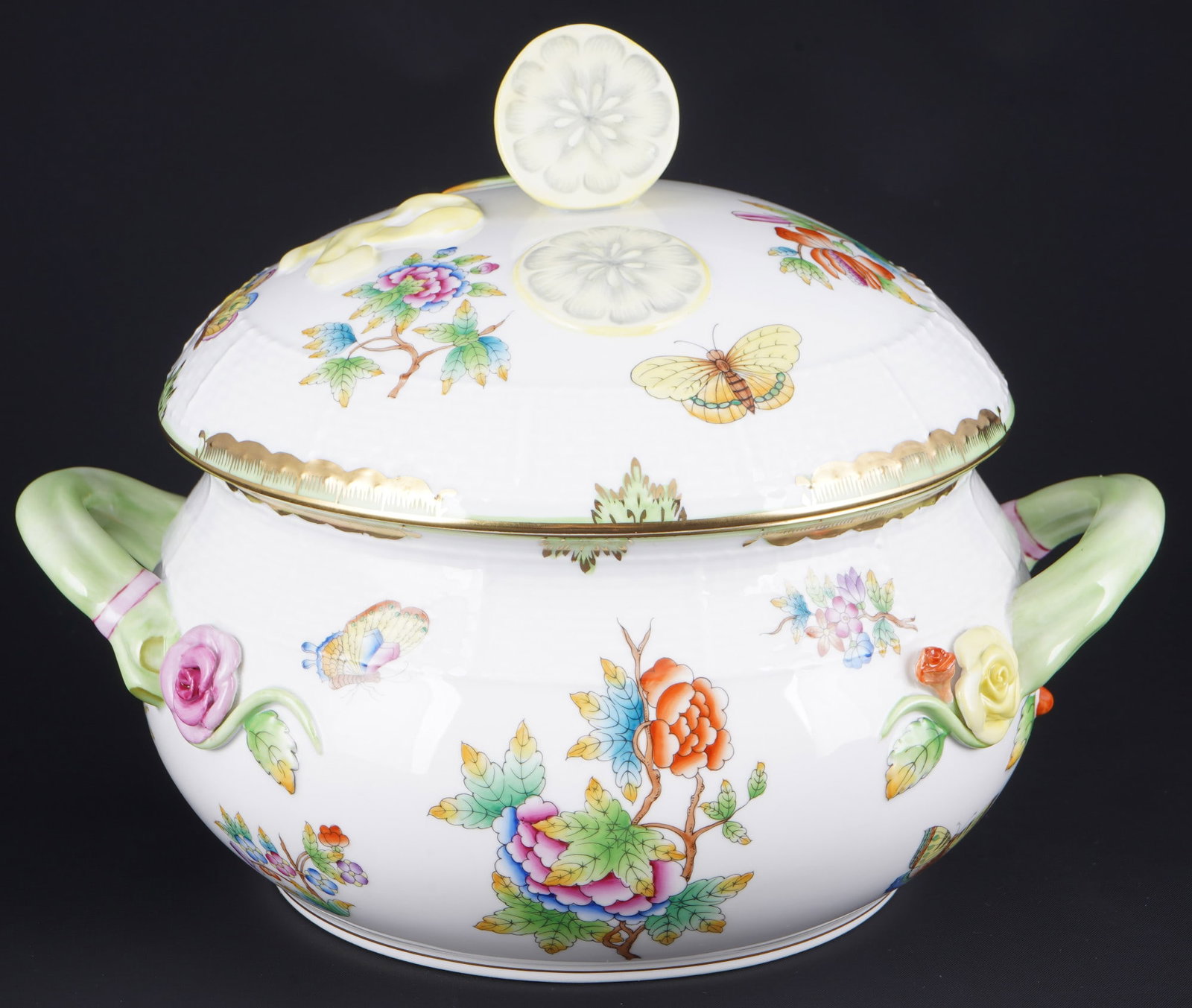 Herend Queen Victoria Covered Tureen (1 of 6)