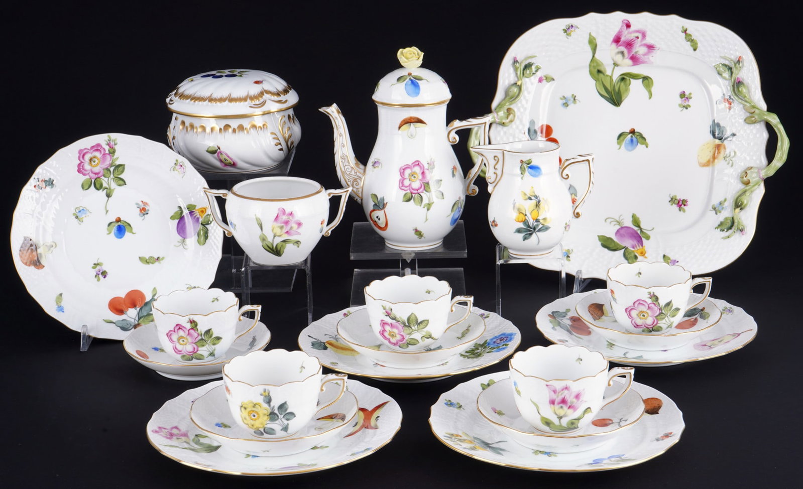 Herend Fruits et Rose Necker mocha service for 5 persons, (1 of 8)