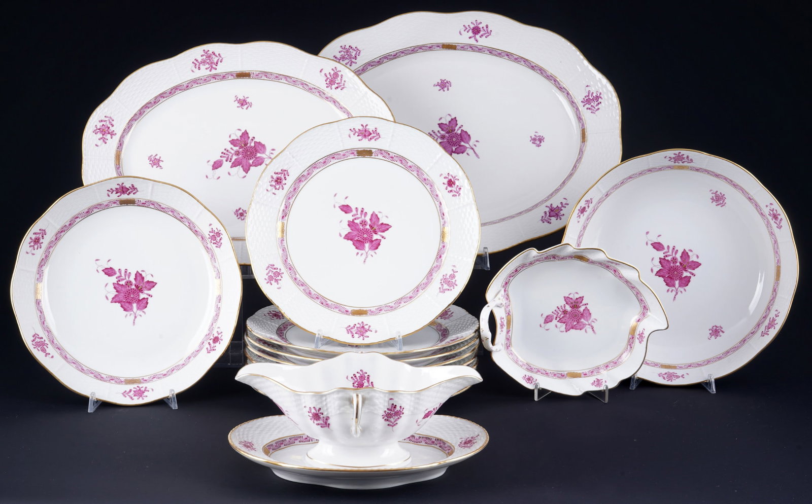 Herend Apponyi Purple dinner service for 8 persons, (1 of 5)