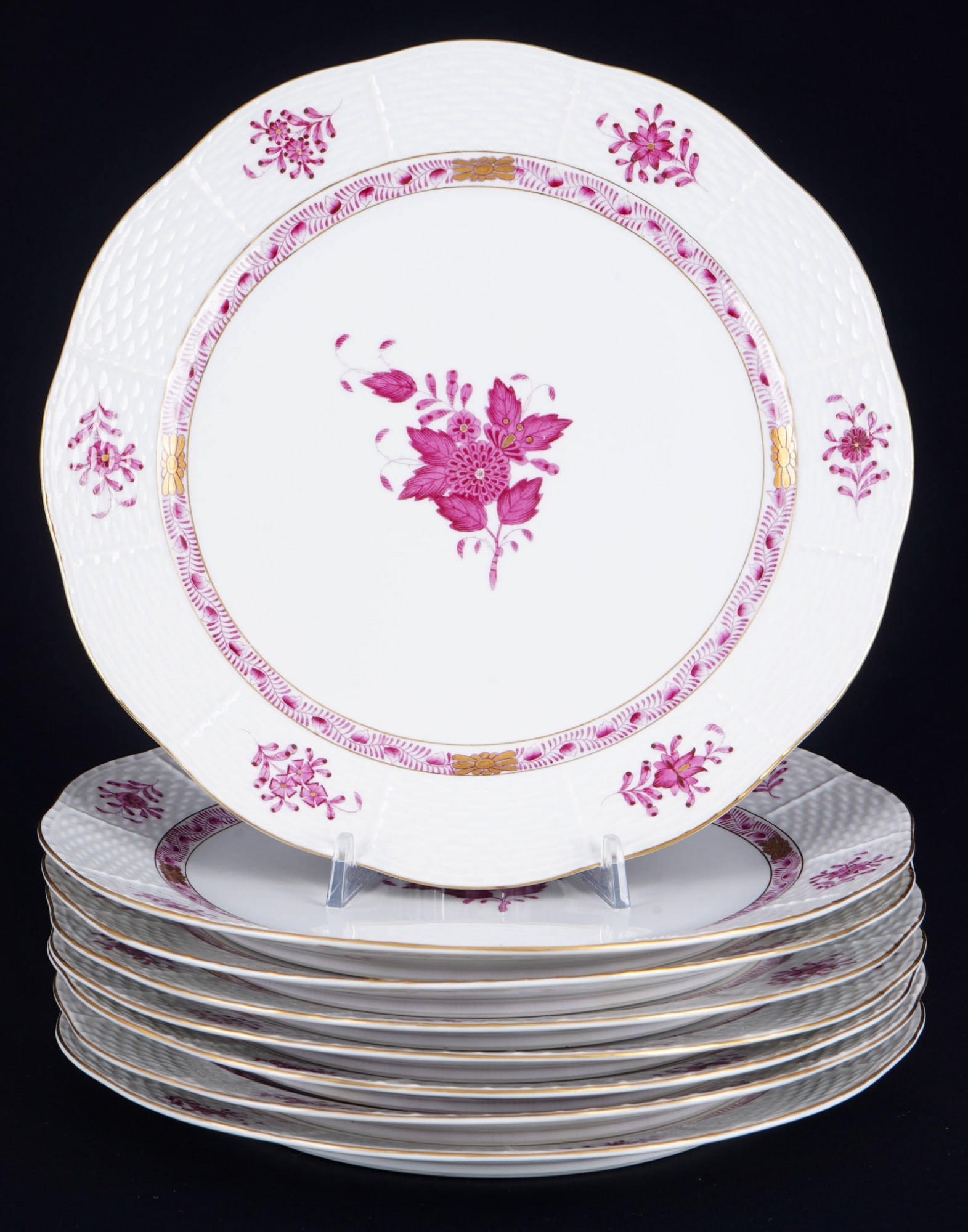 Herend Apponyi Purple 8 dinner plates,: porcelain, Hungary 20th century, blue company mark 1944, decor AP Apponyi Purple, model no. 524, 8x D 25.5 cm