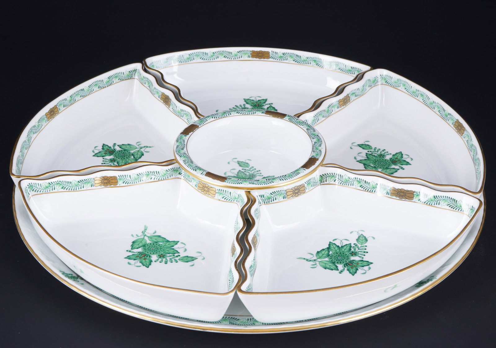 Herend Apponyi Vert large cabaret bowl with 6 compartmens,: porcelain, Hungary 20th century, blue company mark, decor AV Apponyi Vert, 1x platter #439 D 37 cm, 5x bowls #444 H 3.5 cm x W 20.5 cm x D 14 cm, 1x round bowl #445 H 4cm x D 12 cm