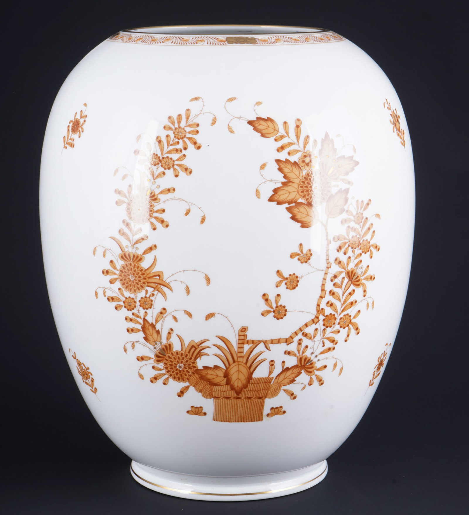Herend Fleurs des Indes Marron large vase,: porcelain, Hungary 20th century, blue company mark, decor FM Fleurs des Indes Marron, model no. 7120, H 29.5 cm x D 23.5 cm