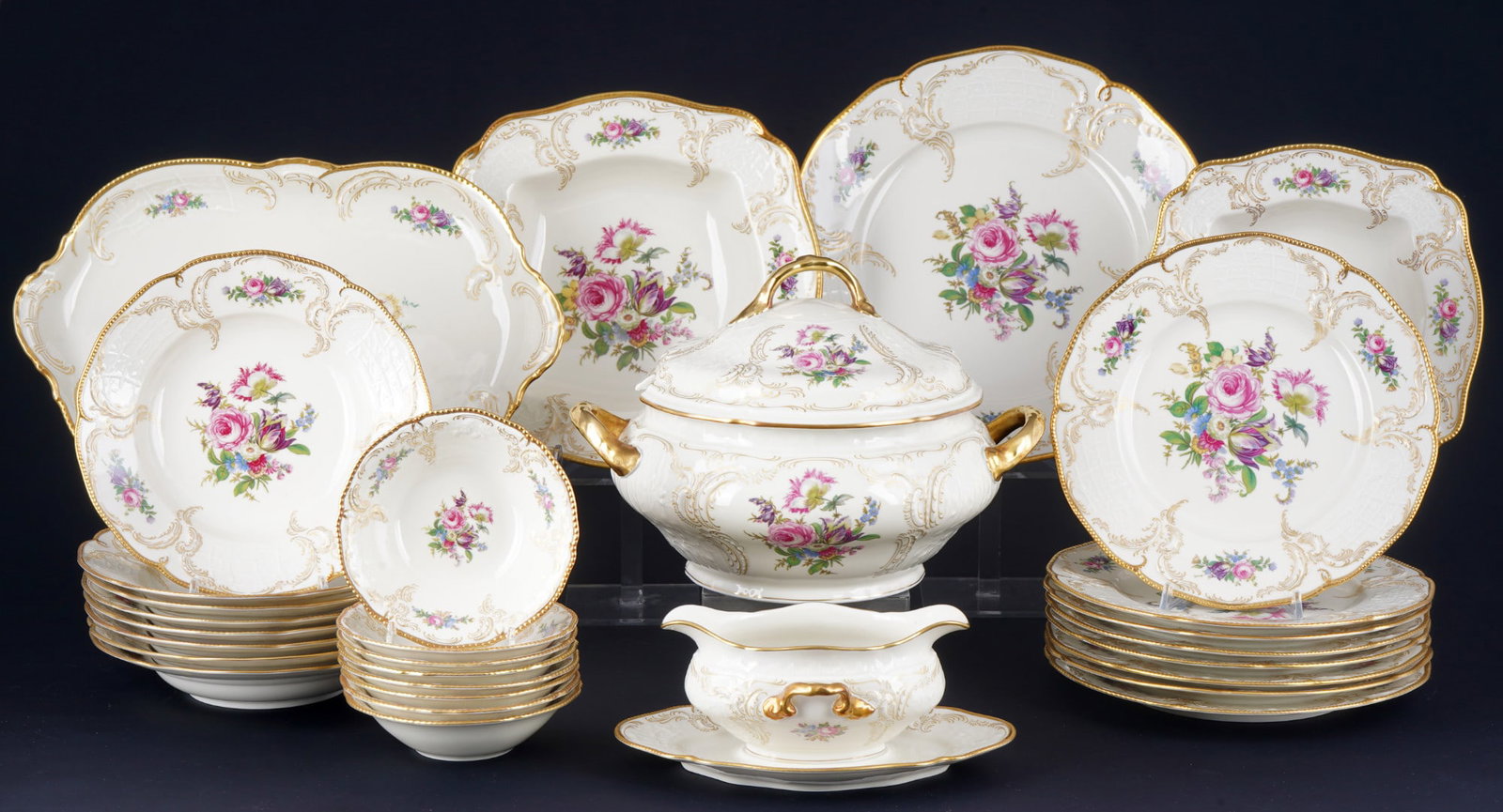 Rosenthal Sanssouci Diplomat Ivory dinner service for 8 persons, (1 of 5)