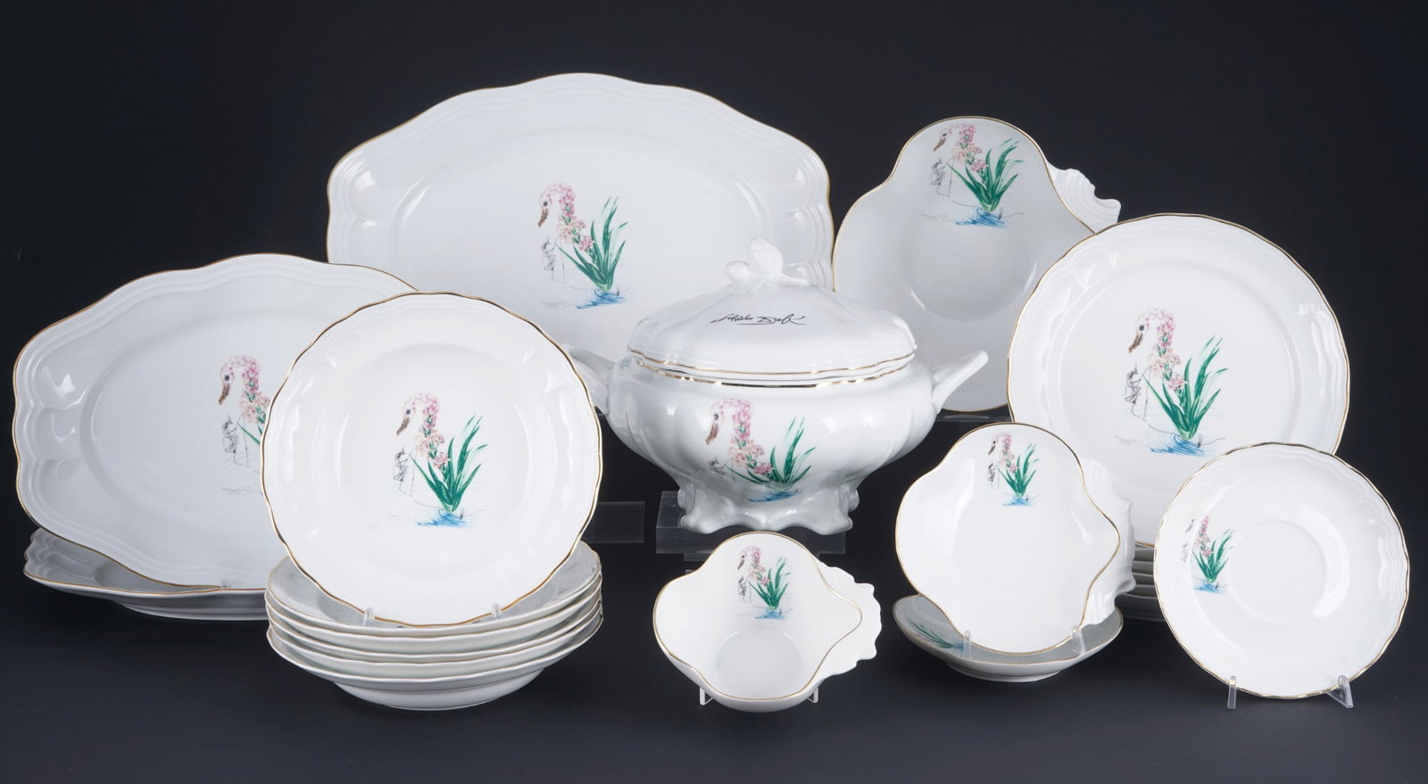 Salvador DALI Flores Dalinianas dinner service for 6 persons, (1 of 5)