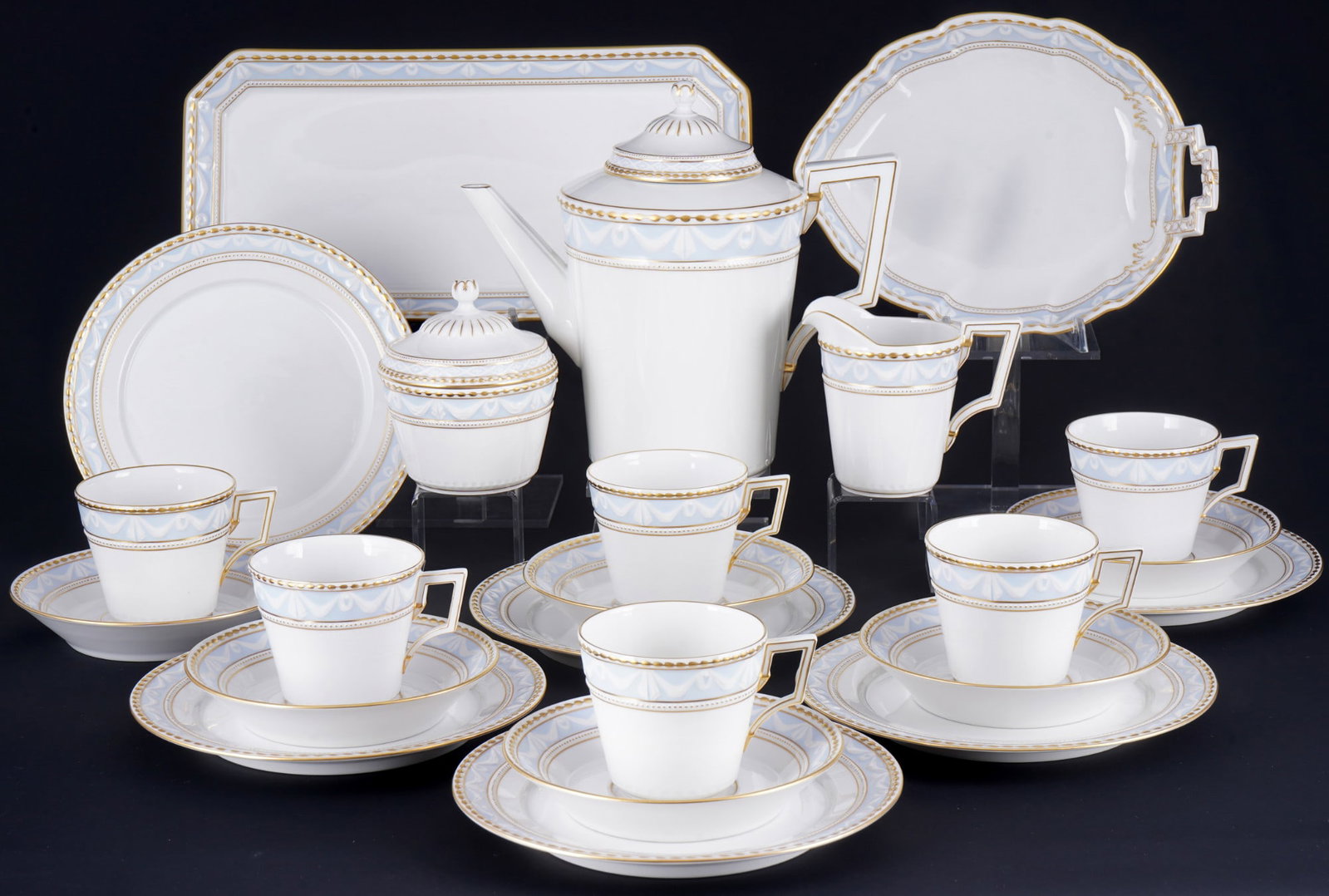 KPM Berlin Courland Light Blue coffee service for 6 People, (1 of 7)