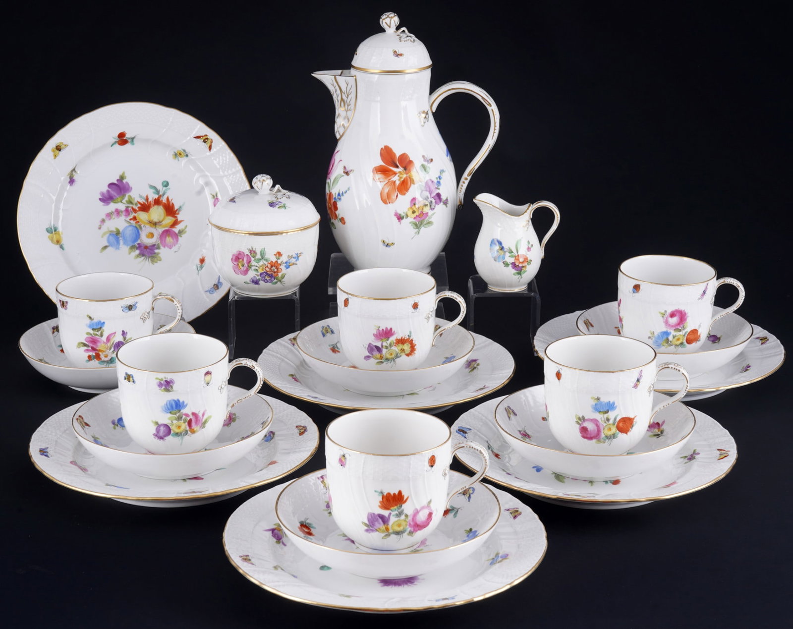 KPM Berlin Bouquet of Flowers New Osier coffee service for 6 persons, (1 of 6)