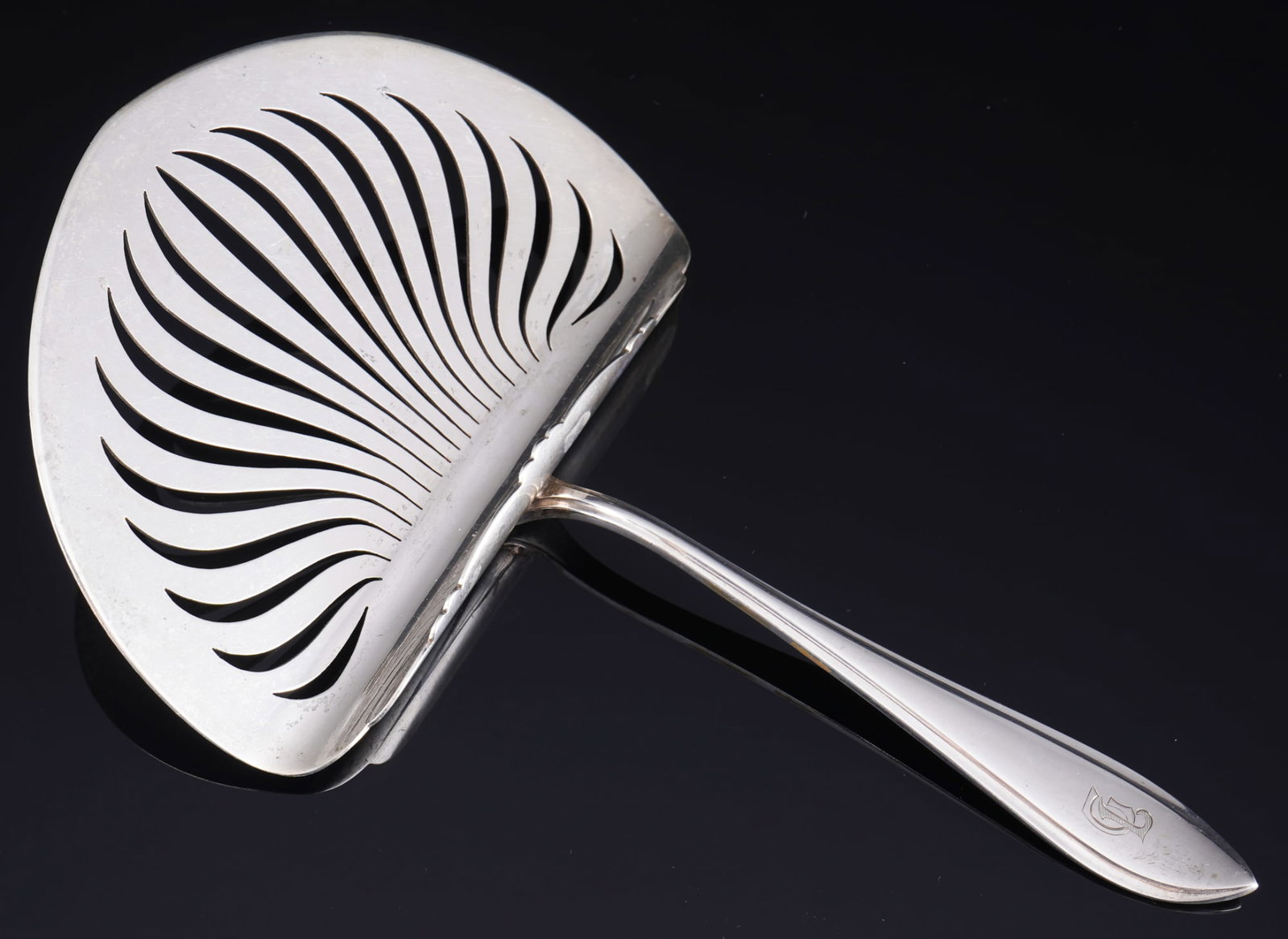 Netherlands 833 Silver Art Deco Fish Server with 2 Sauce Ladles - J.M. van Kempen & Zoon - 2