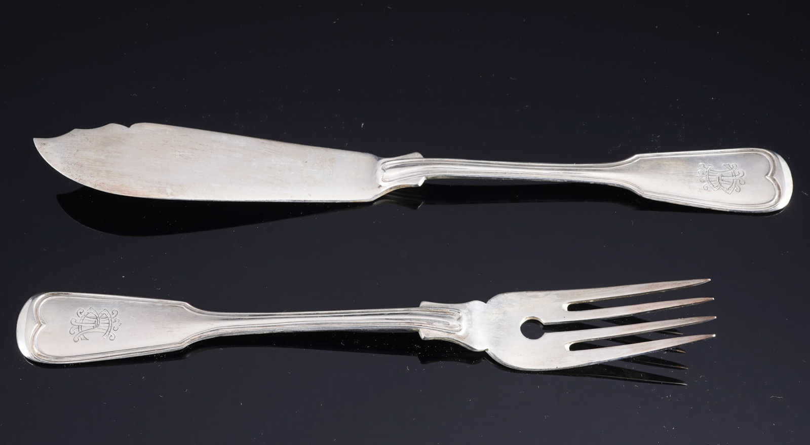 800 silver fish cutlery set for 2 people, - 2