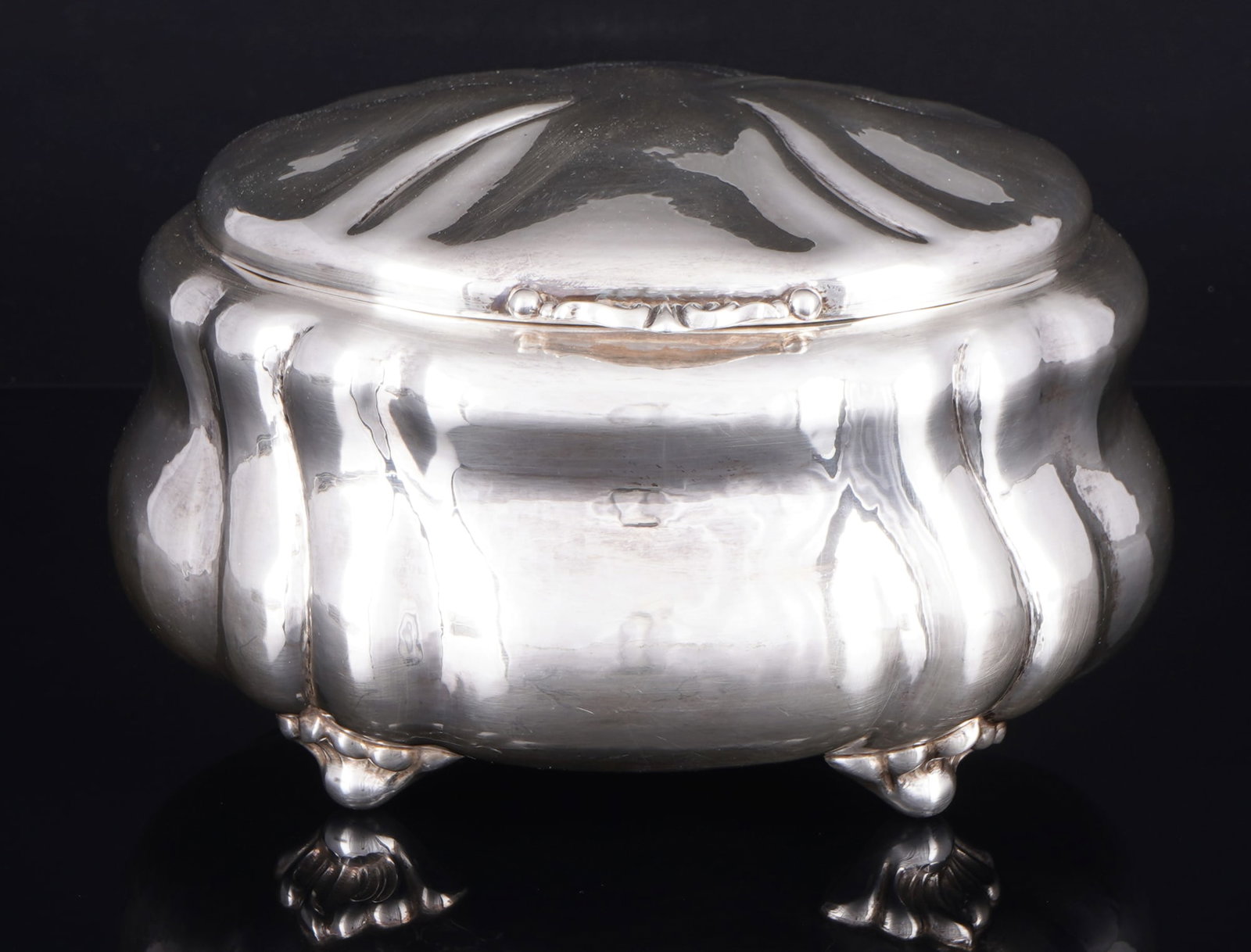 Laeger & Co Hanau 800 silver large lidded box, (1 of 4)