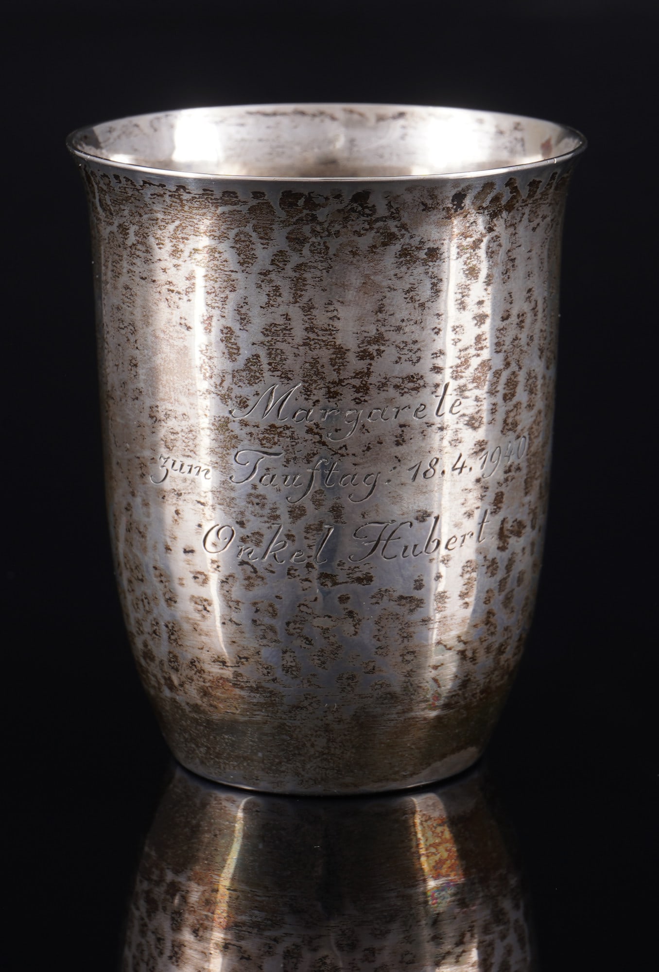 Gumbel & Co. 800 silver hammered christening cup,: 800/000 silver, Germany / Heilbronn, hallmarked 800 + crescent & crown + Gumbel & Co. KG company mark, central dedication with the baptismal date 18.4.1940, body with circumferential hammered finish,