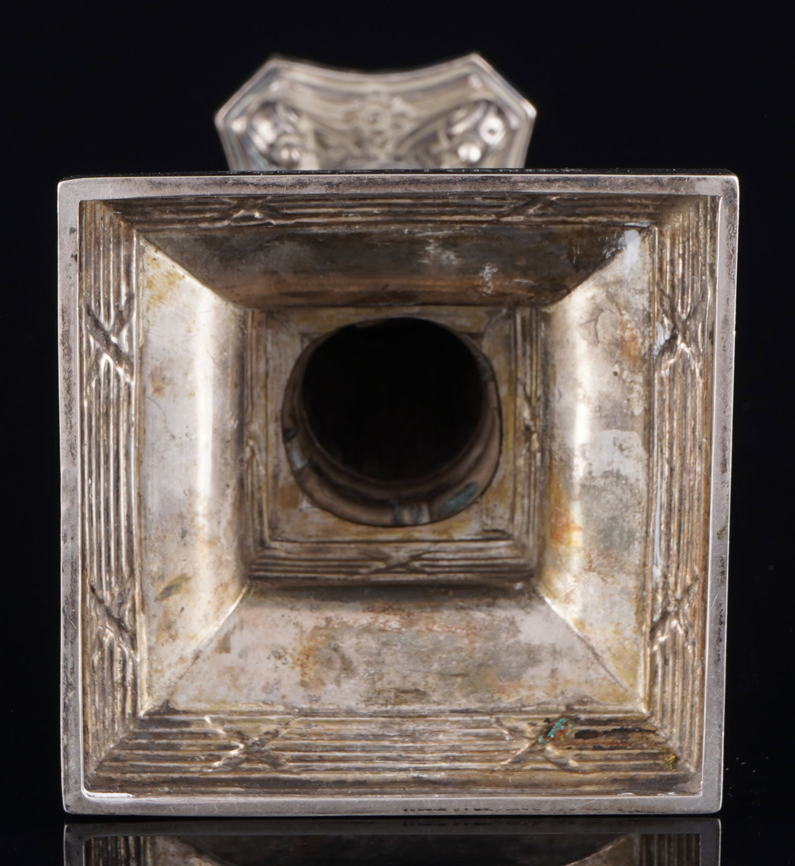 800 silver candlesticks as a corinthian column, - 3