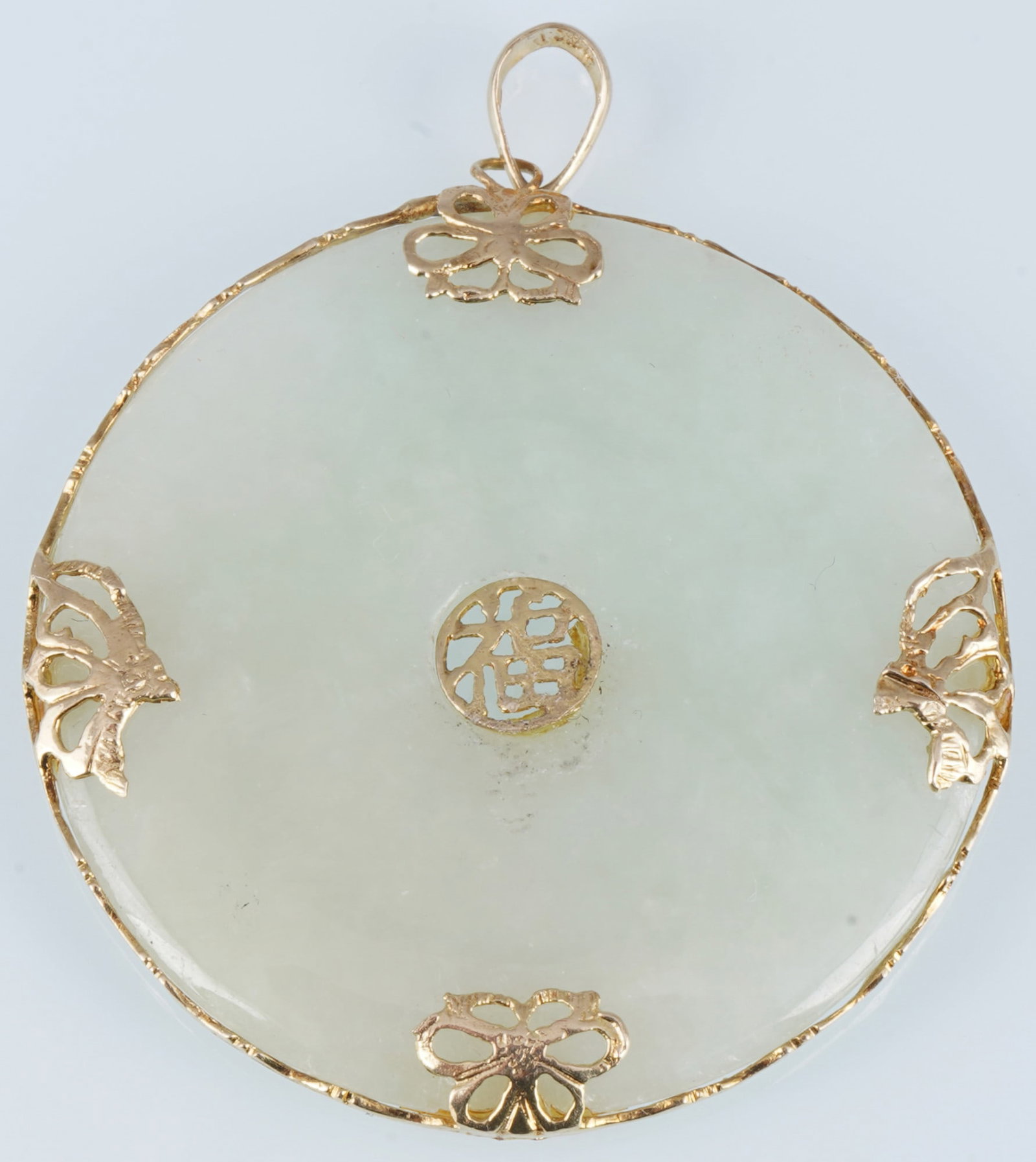 585 Gold Lucky Pendant (1 of 4)