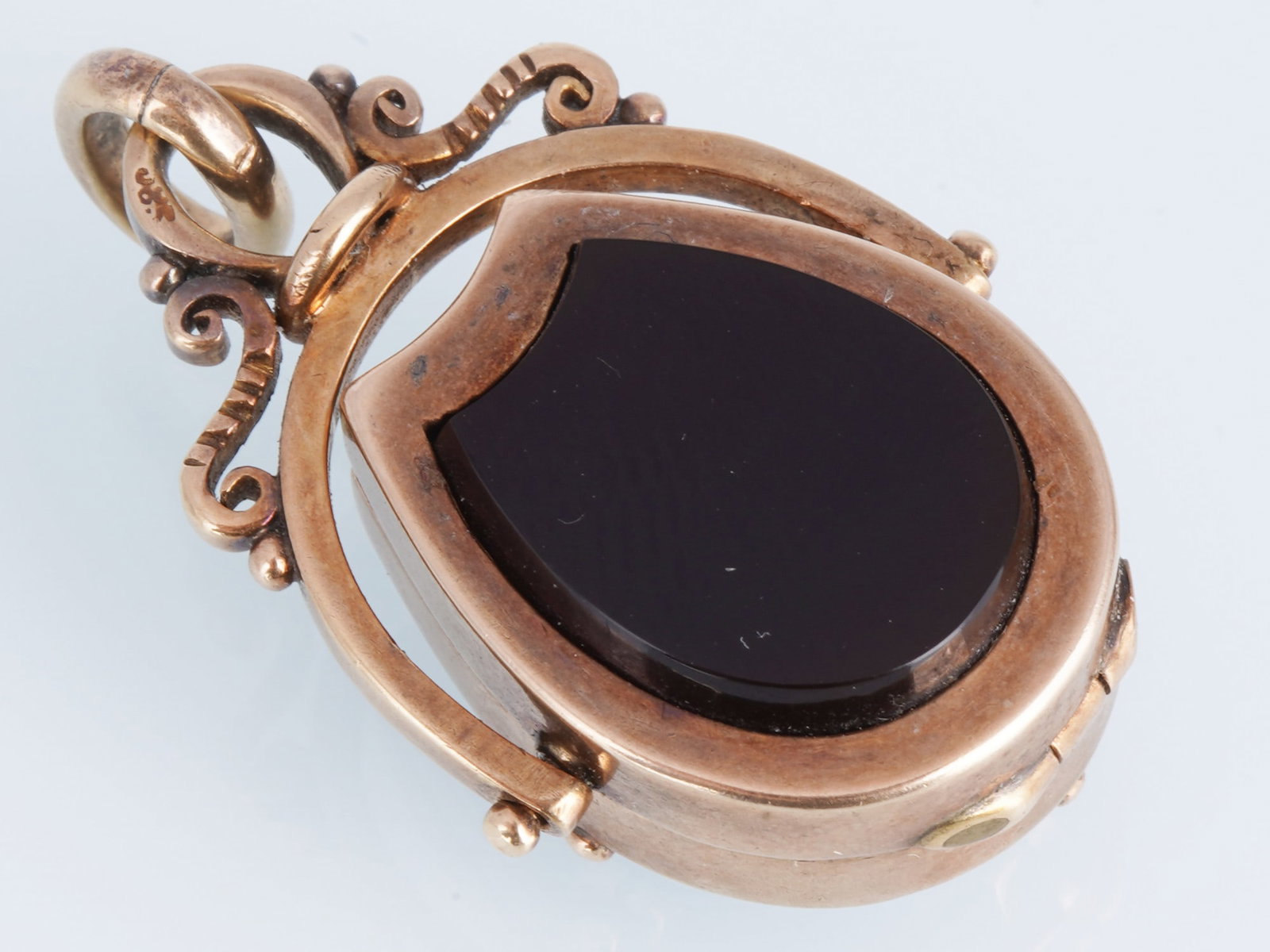 585 gold medallion pendant with onyx cameo around 1870, - 5