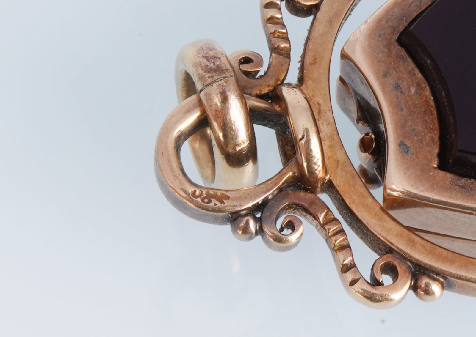 585 gold medallion pendant with onyx cameo around 1870, - 6