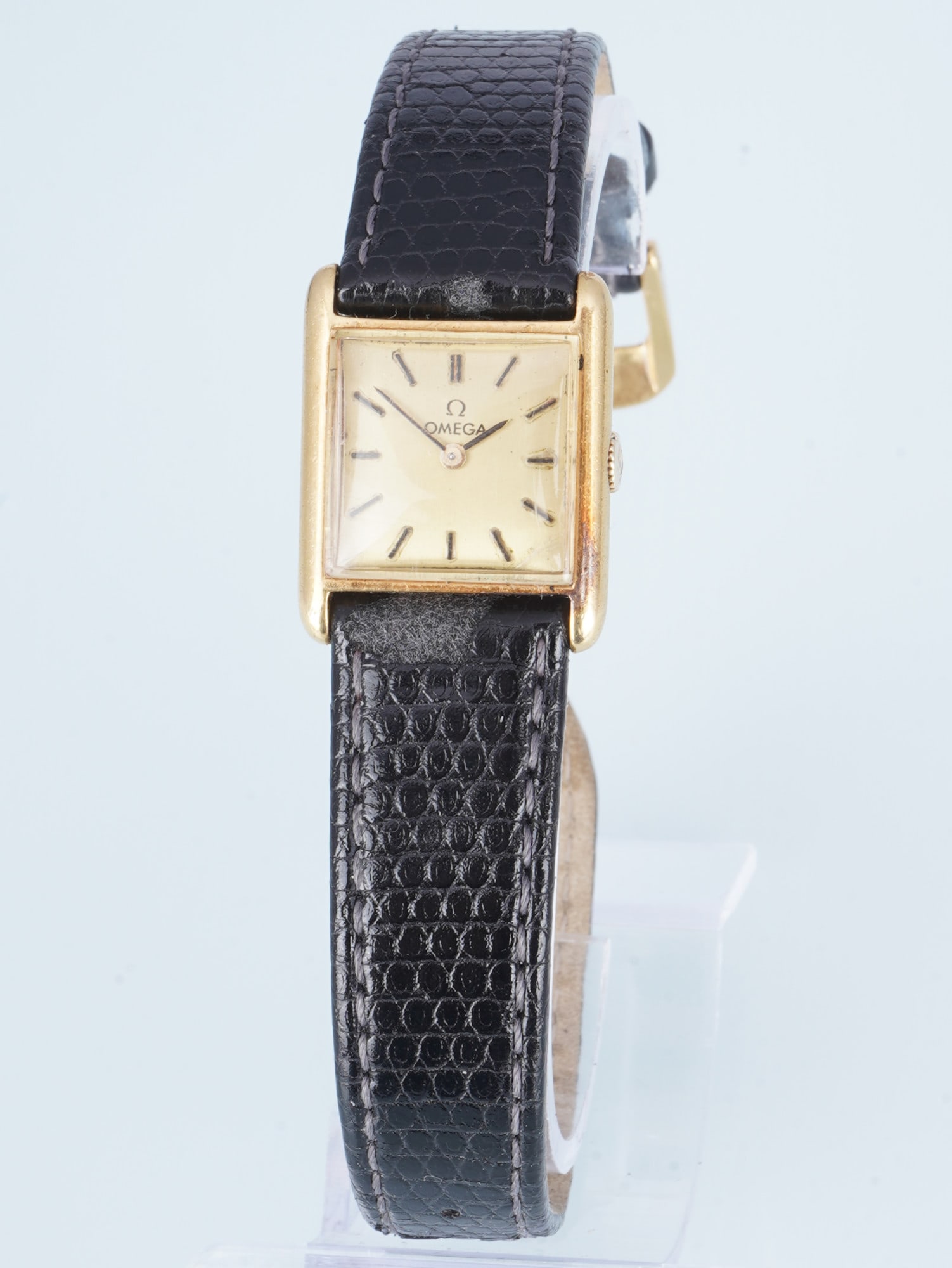 Omega 750 Gold De Ville Tank Ladies' Wristwatch (1 of 6)