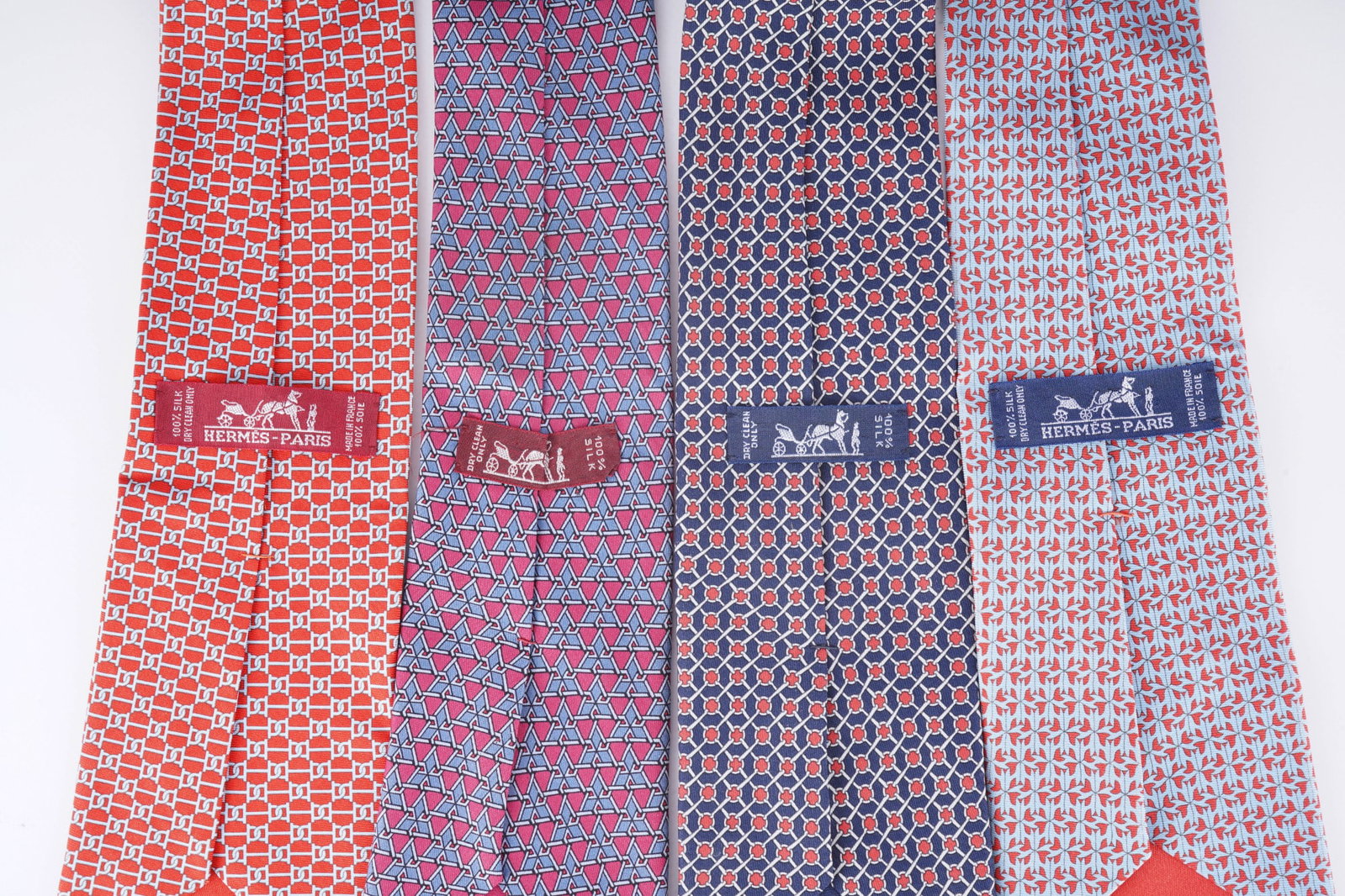 Hermes 4 assorted ties, - 7