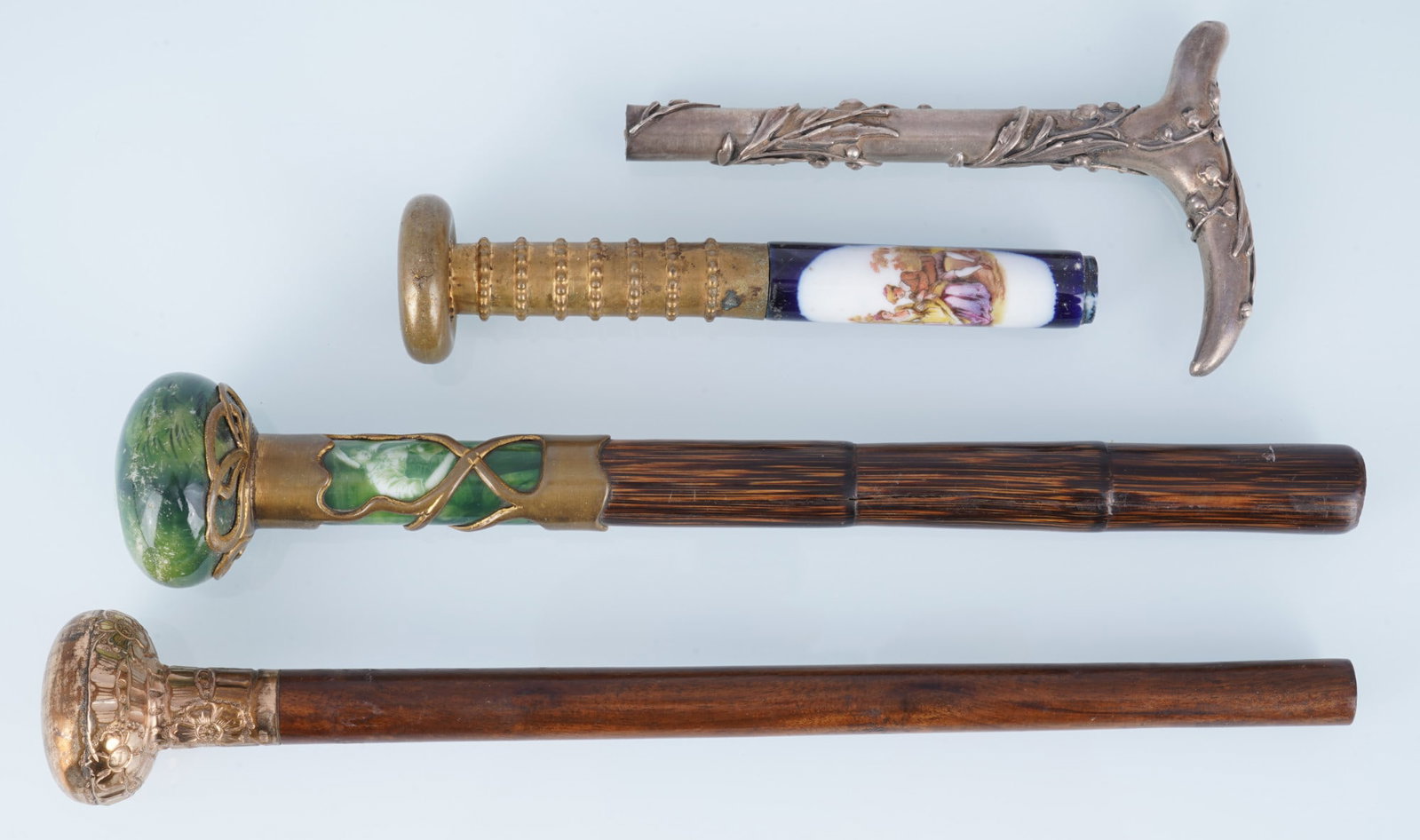 Lot - 4 antique walking stick knobs / handles (1 of 3)