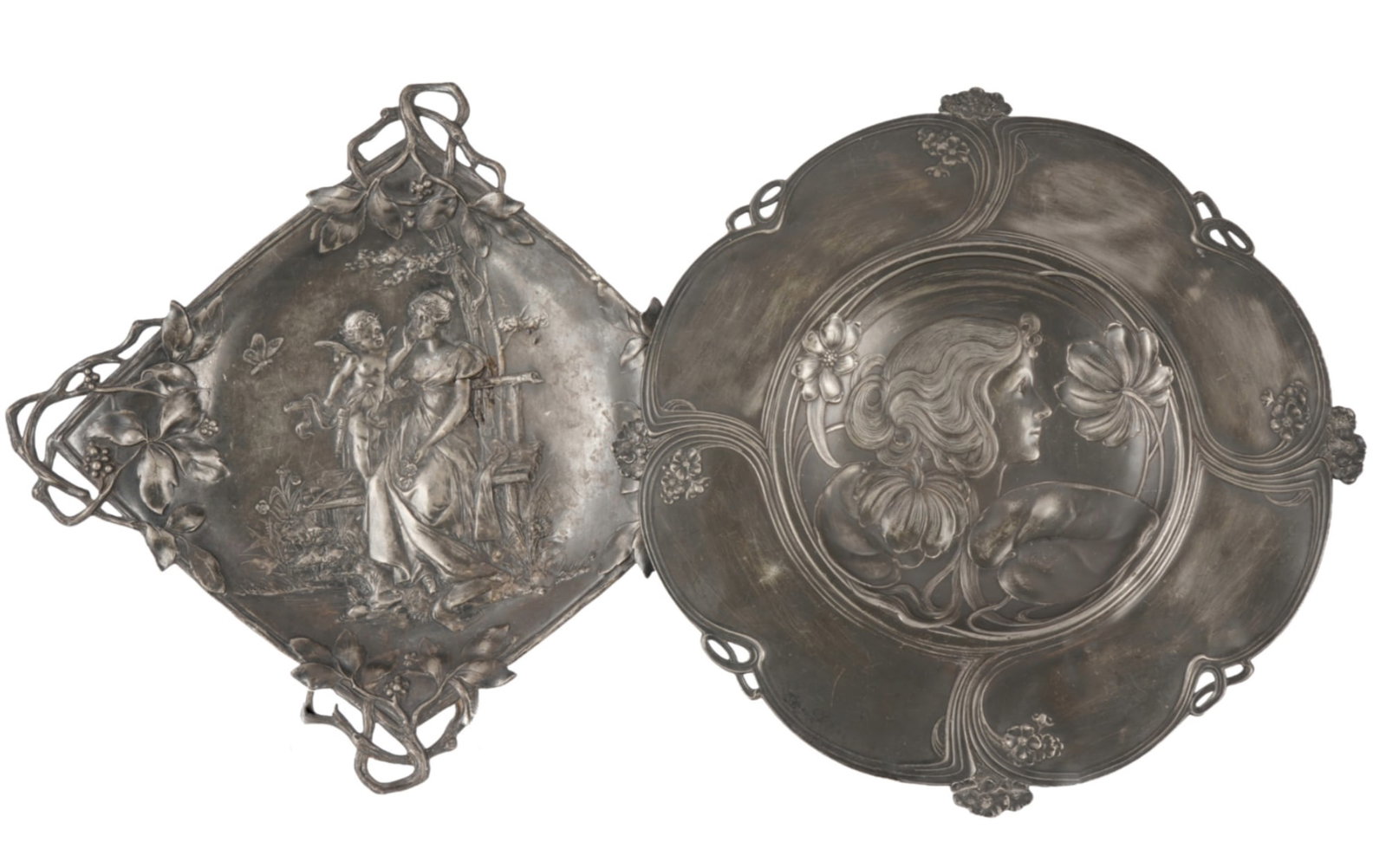 WMF 2 Art Nouveau bowls Albert Koehler around 1900,: Britannia metal, oxidized and silver-plated, both marked A.K. & Cie for Albert Koehler & Cie in Vienna as a branch of the WMF works, a round bowl with an elegant female profile in a floral medallion