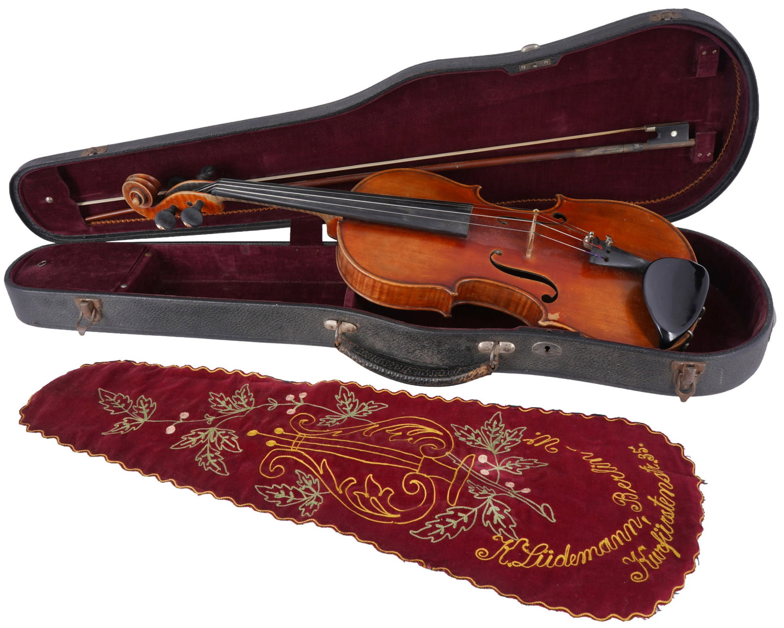 Karl LueDEMANN (1865-1932) violin 4/4 from 1919 - with bow in case, (1 of 17)