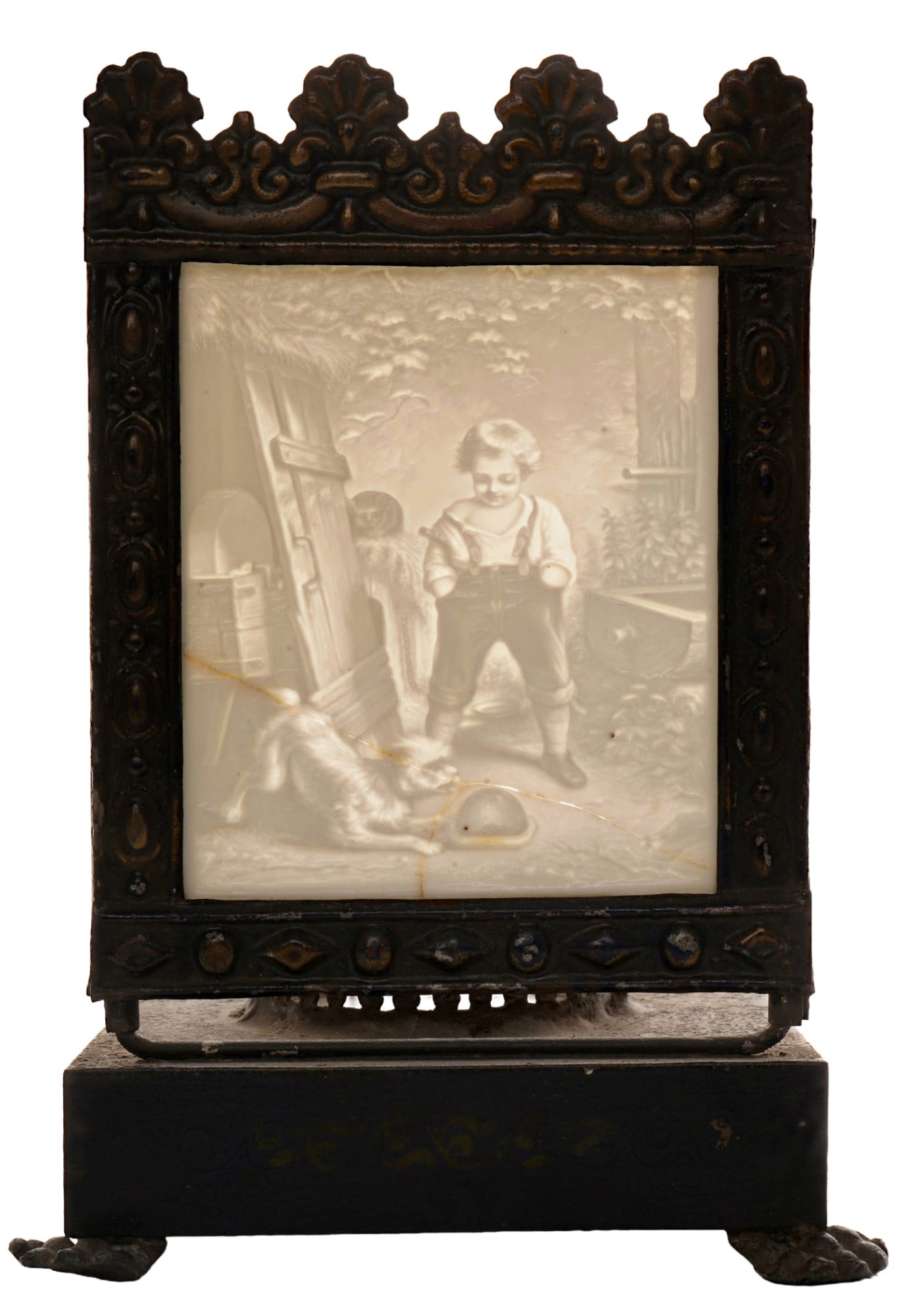 PPM Schierholz Plaue lithophany lampshade c. 1870 - Boy with Dog and Cat (1 of 9)