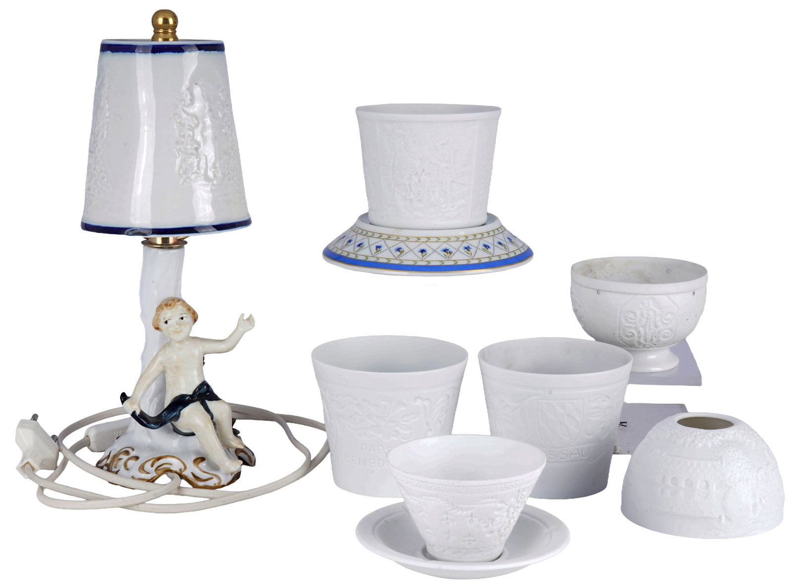 Collection of porcelain objects with lithophanes, (1 of 11)