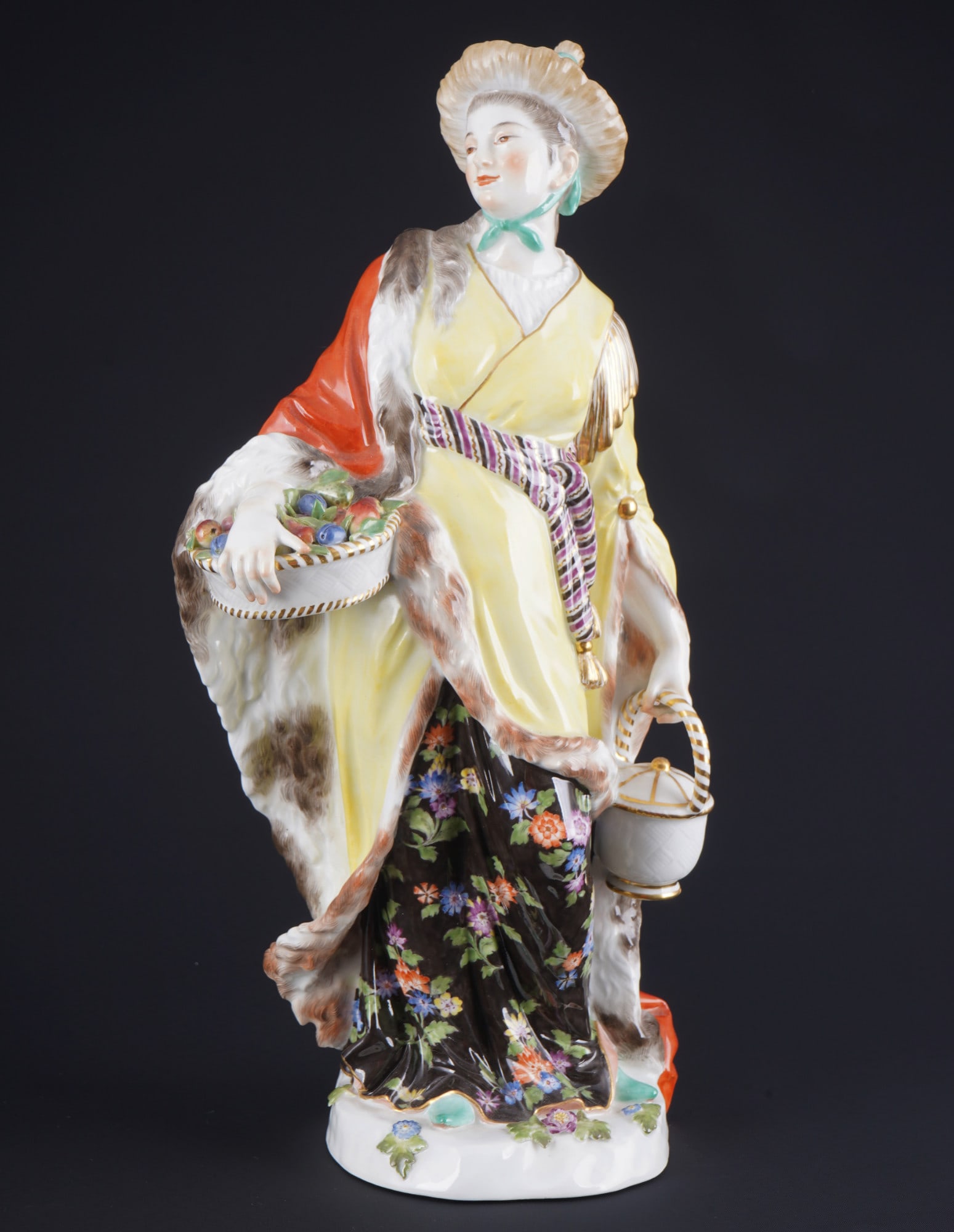 Meissen large Malabar with fruit basket 1st choice - J. F. EBERLEIN,: porcelain, blue sword mark 1st choice, Pfeiffer period 1924-1934, design by Johann Friedrich EBERLEIN (1696-1749) around 1746/1747, German sculptor and modeller, joined the Meissen porcelain manufacto