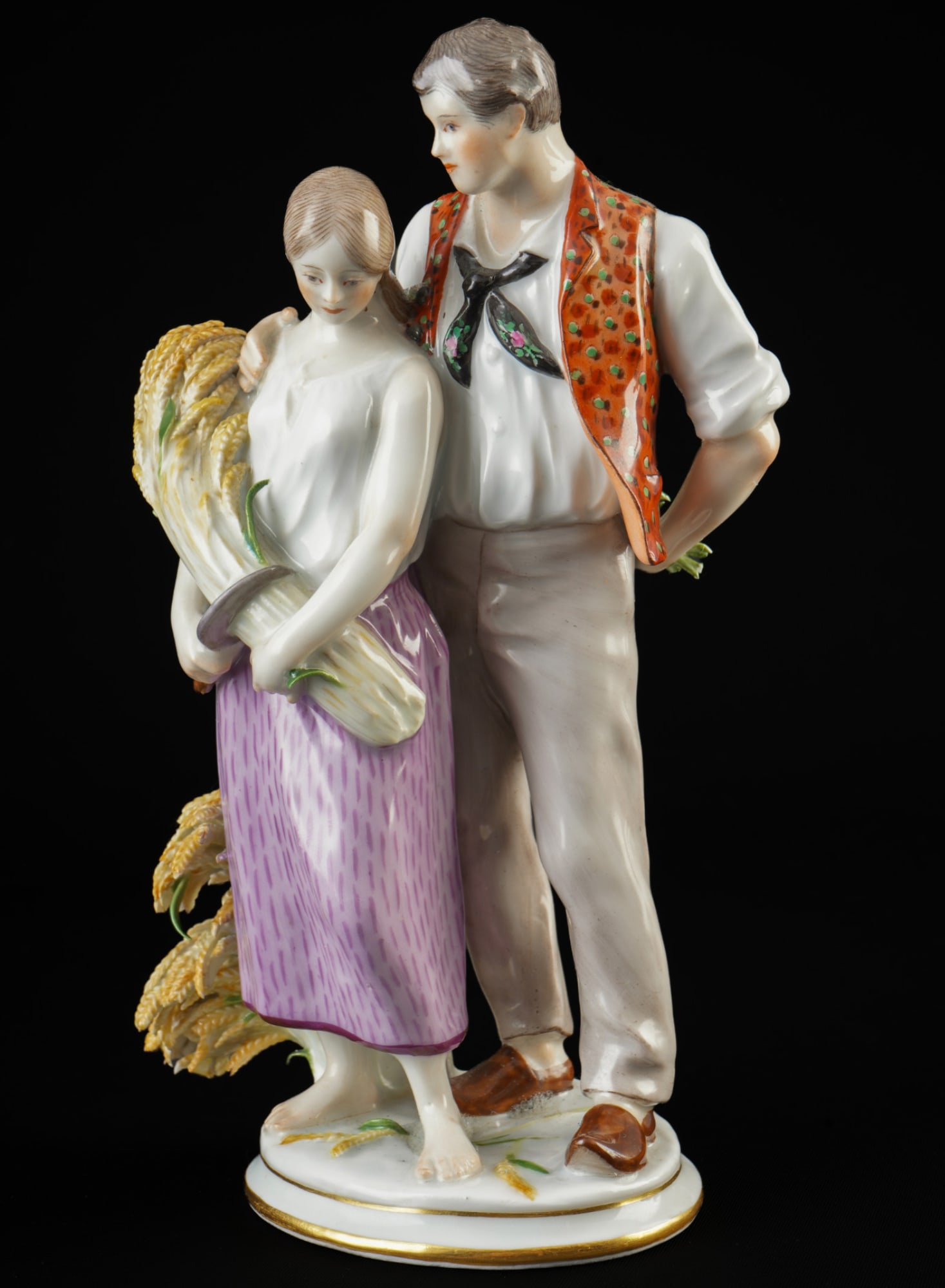 Meissen Rural Love 1st choice - Gustave DELOYE,: Porcelain, blue crossed swords mark, first choice, knob mark 1860-1924, design by Gustave DELOYE (1838-1899), Rural Love - Harvest Couple, model no. P164, painter's no. 56, H 20 cm x W 12 cm, one brok