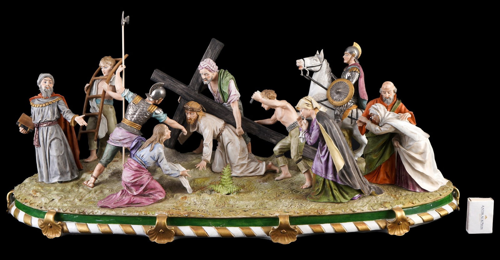 Sitzendorfer large group of figures - The Carrying of the Cross, L cm: Porcelain, Thuringia, with company mark on the reverse and signed on the base, designed by Max Siegel (1886-1966), large-format group of figures from the Passion cycle, in the center Christ collapses 