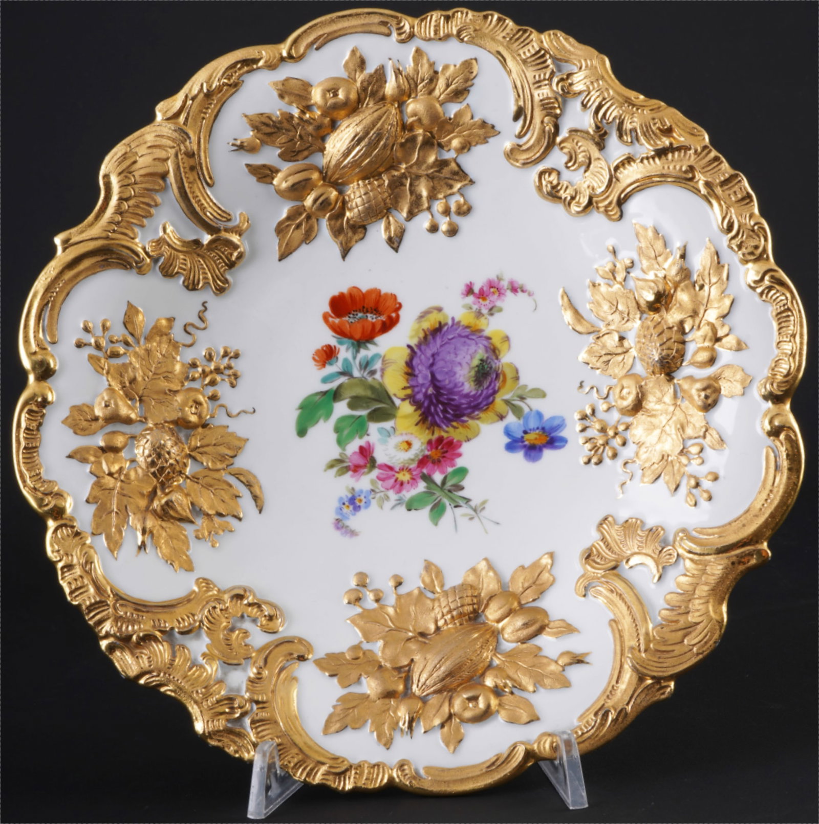 Meissen splendid bowl with Flower Bouquet and Fruit relief 1st choice,: porcelain, blue sword mark 1st choice, knob mark 1815-1924, decor Flower Bouquet with fruit relief, H 4.5 cm x D 23 cm, firing points