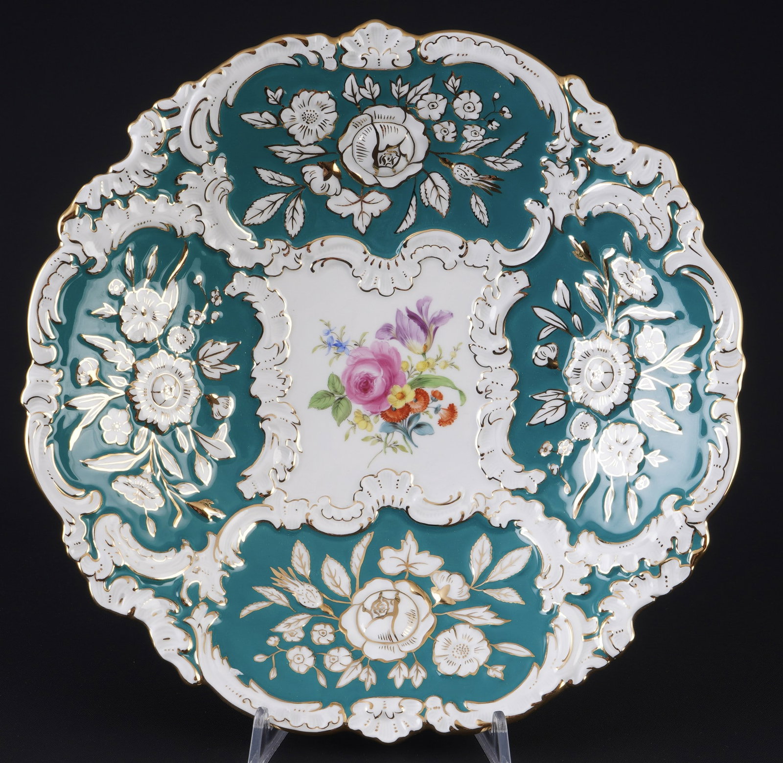 Meissen splendid bowl Flower Bouquet russian green with blossom relief 1st choice, (1 of 3)