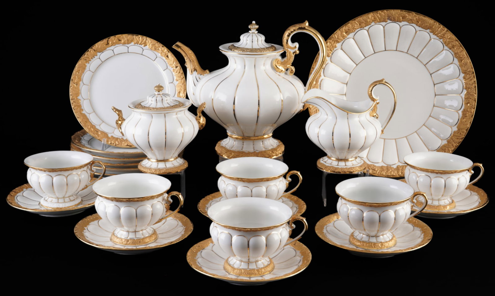 Meissen X-Form tea service for 6 persons, (1 of 8)