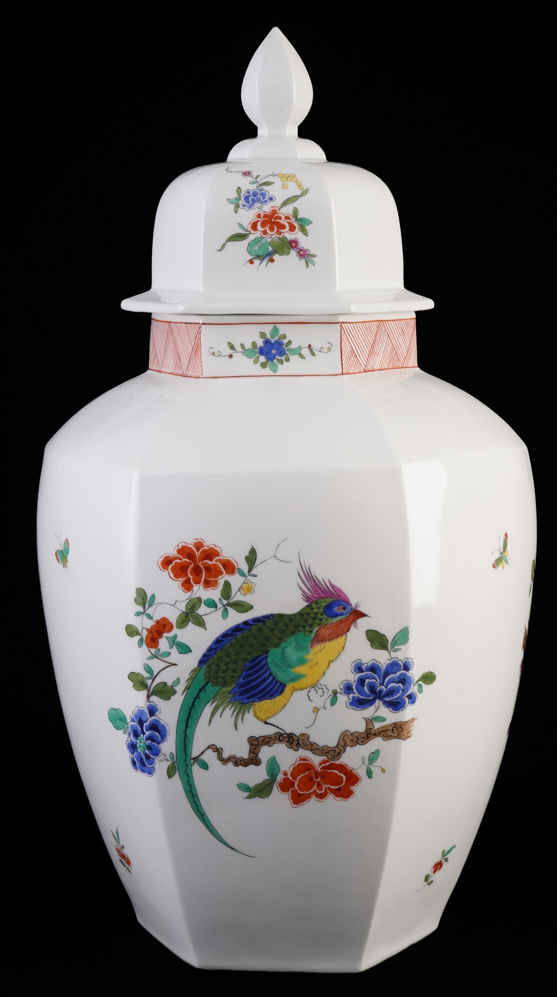 Meissen Indian Birds large hexagonal lidded vase,: porcelain, blue sword mark with two grinding strokes 2nd choice, decor magnificent Indian Birds, hexagonal shape, model no. Q165, H 44 cm x D 24 cm, minor chips and hairline crack on the base rim