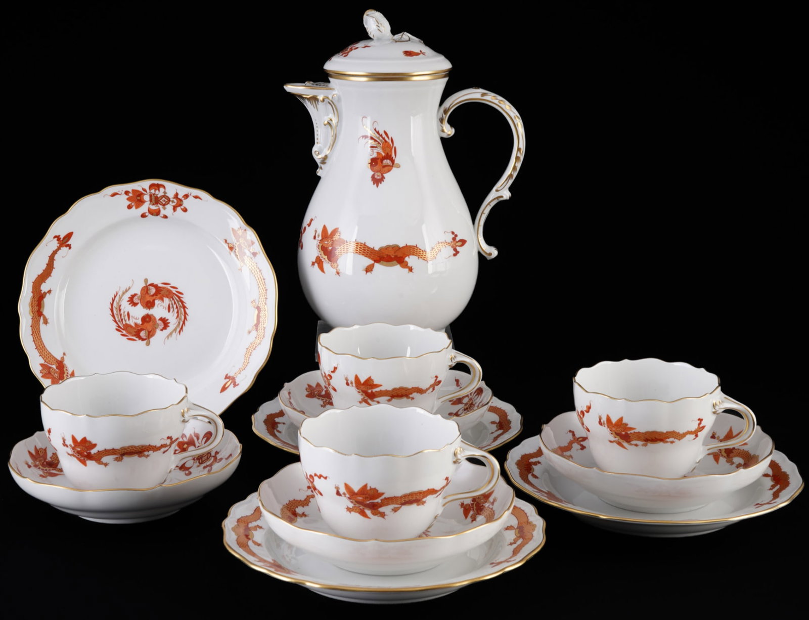 Meissen Court Dragon Rich Red 4 coffee place settings with pot 1st choice, (1 of 4)