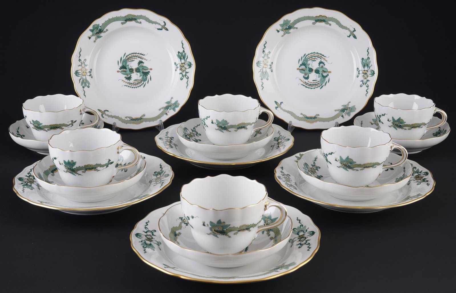 Meissen Court Dragon Rich Green 6 coffee place settings 1st choice, (1 of 3)