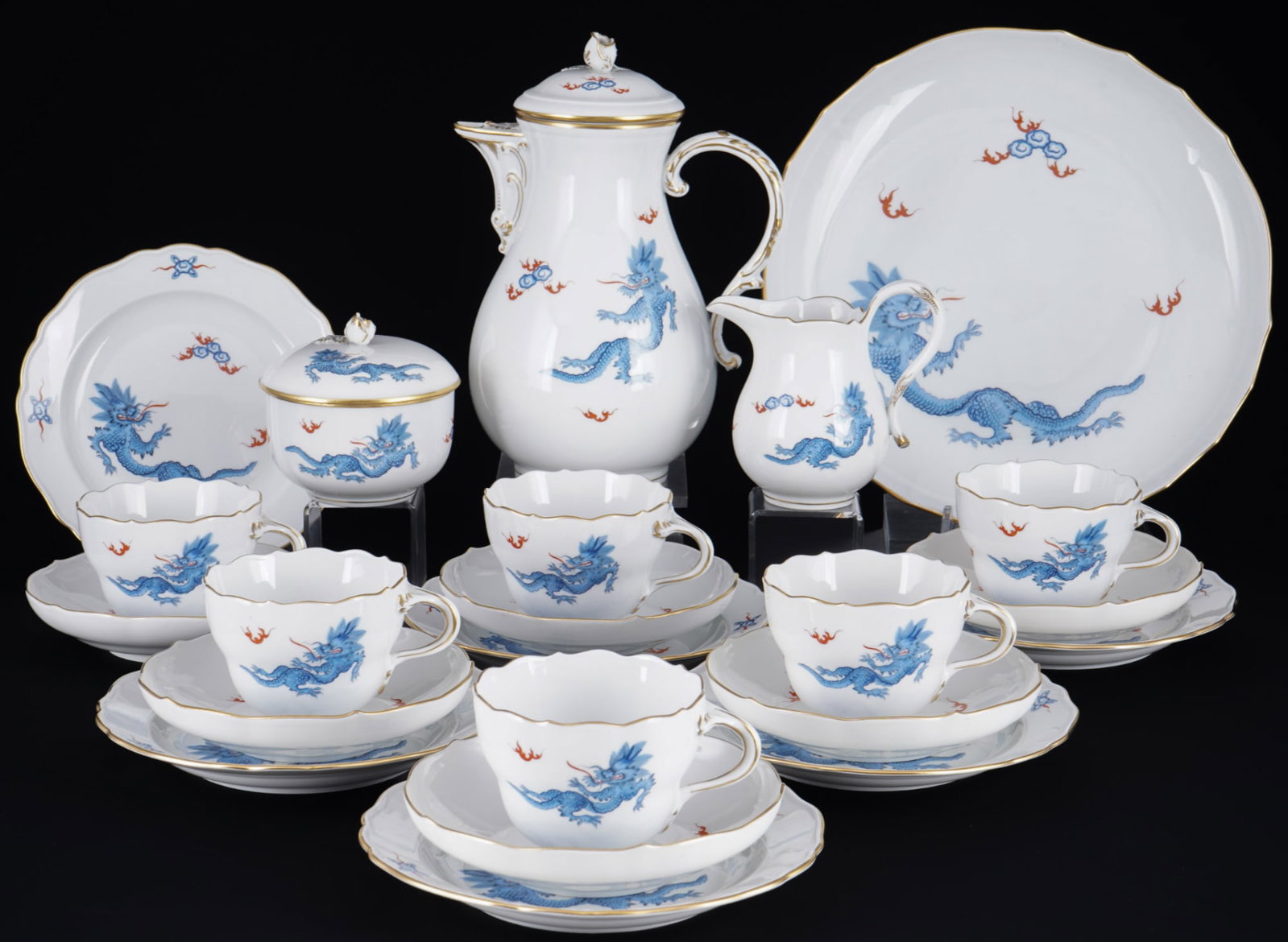 Meissen Ming Dragon Light Blue coffee service for 6 persons, (1 of 6)