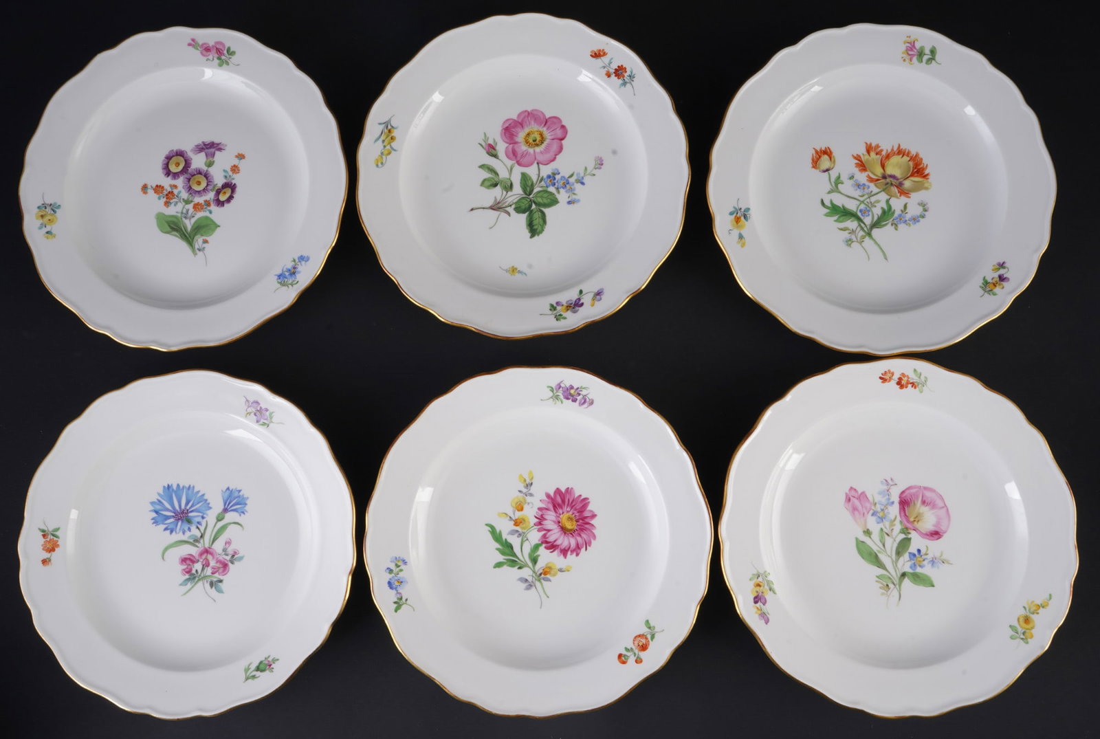 Meissen Flowers 12 dessert plates 1st choice,: porcelain, blue sword mark 1st choice, Pfeiffer period 1924-1934, decor Flowers 2, 12x D 21.5 cm